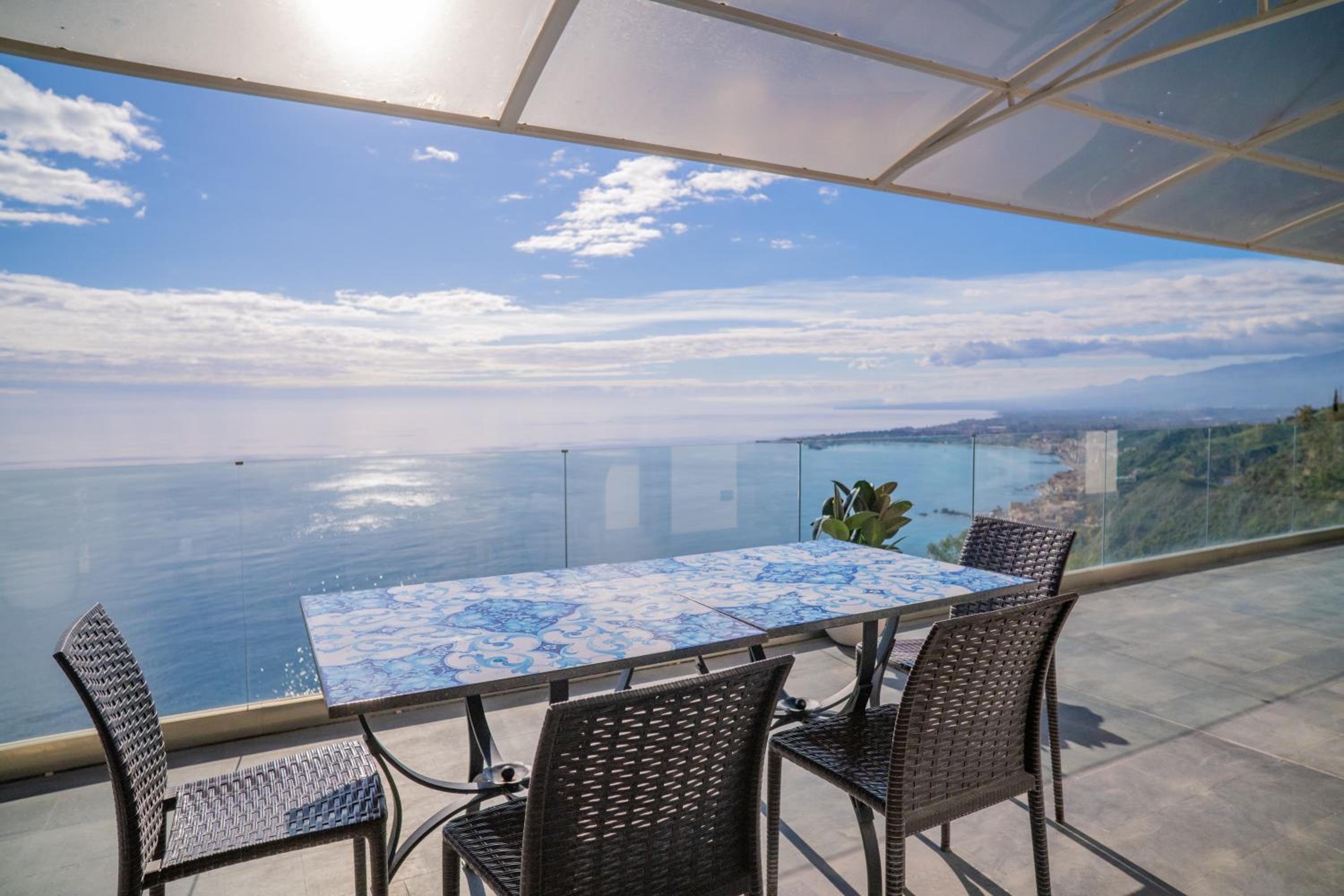 Villa Horizonte luxury apartments photo 4