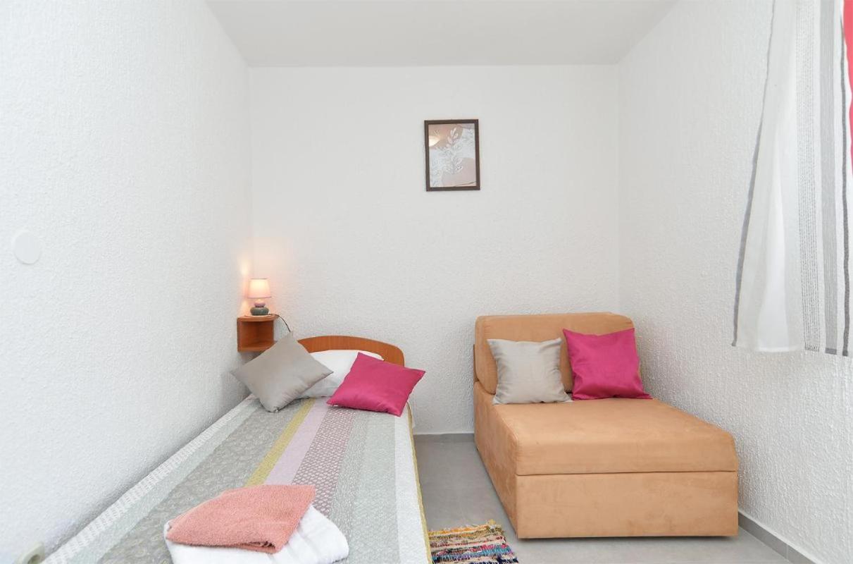 Welcoming apartment with garden