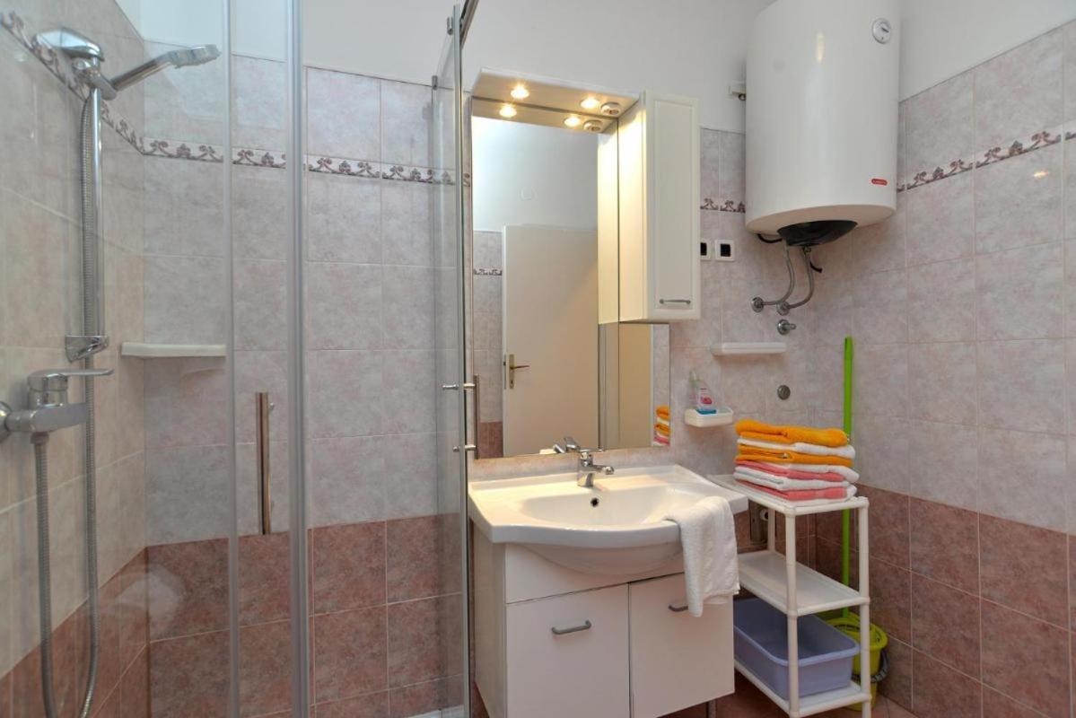 Welcoming apartment with garden