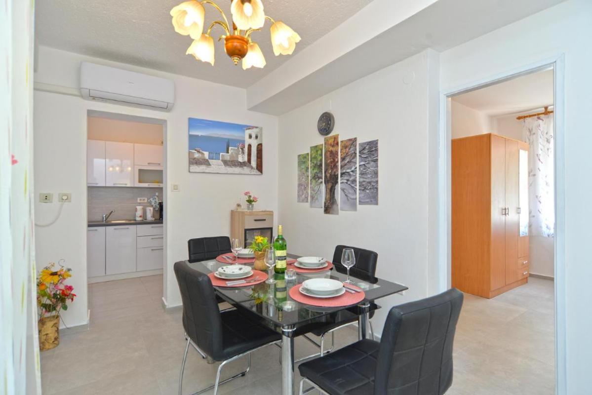 Welcoming apartment with garden