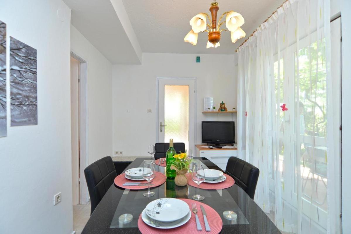 Welcoming apartment with garden