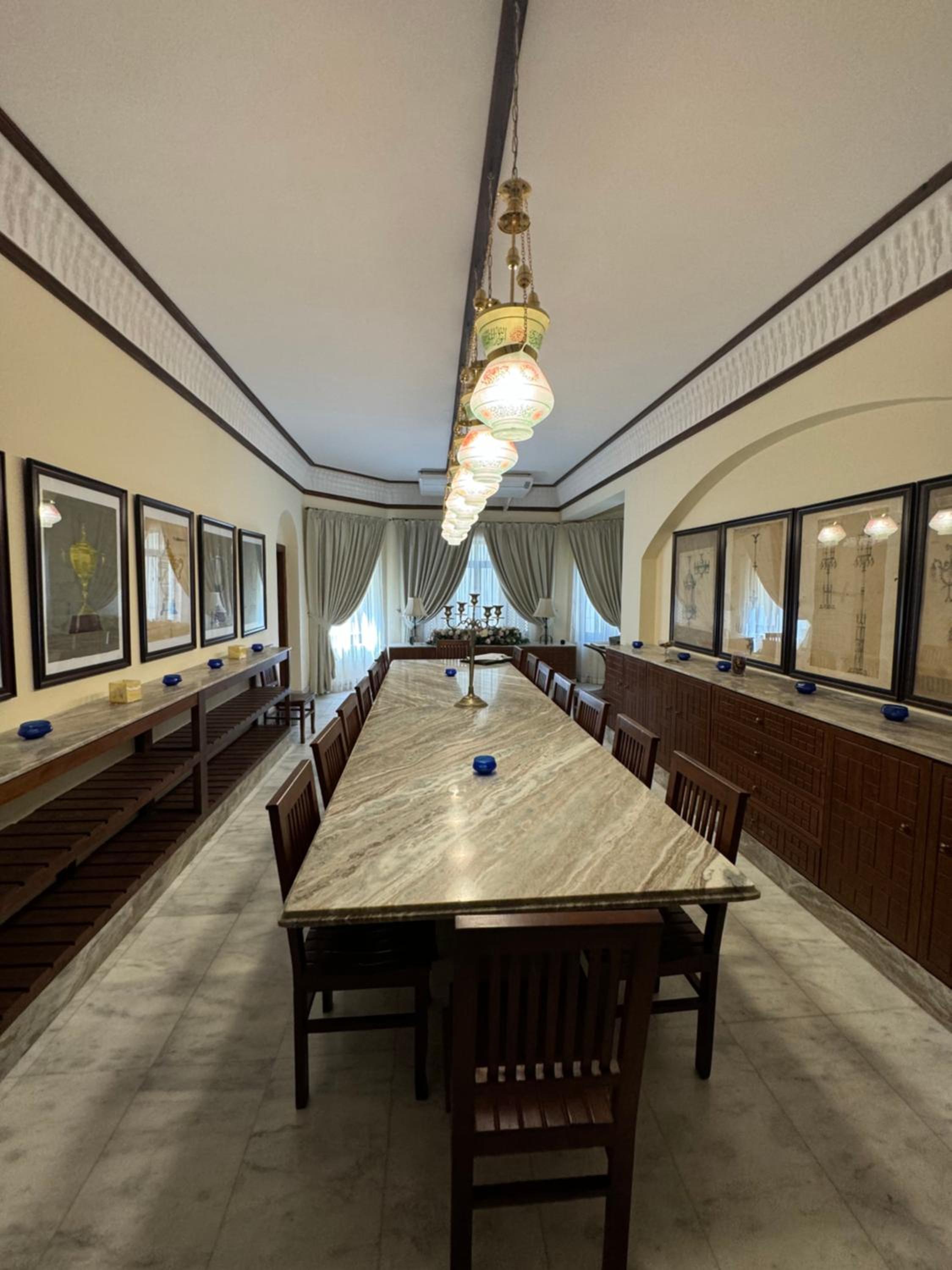 dining