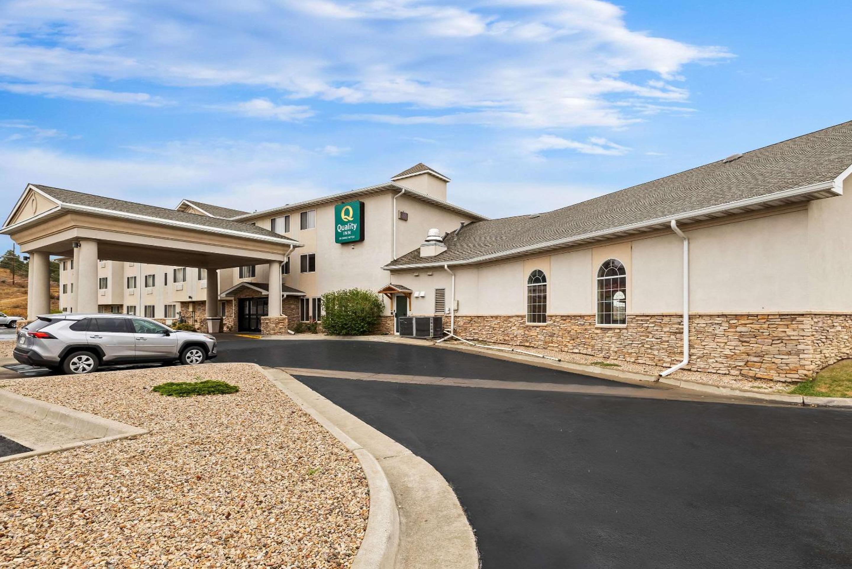 Quality Inn near Monument Health Rapid City Hospital view 5