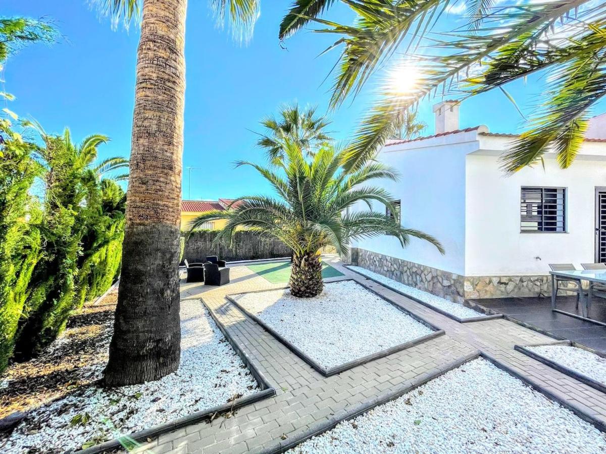 Villa Limon by Villas&You