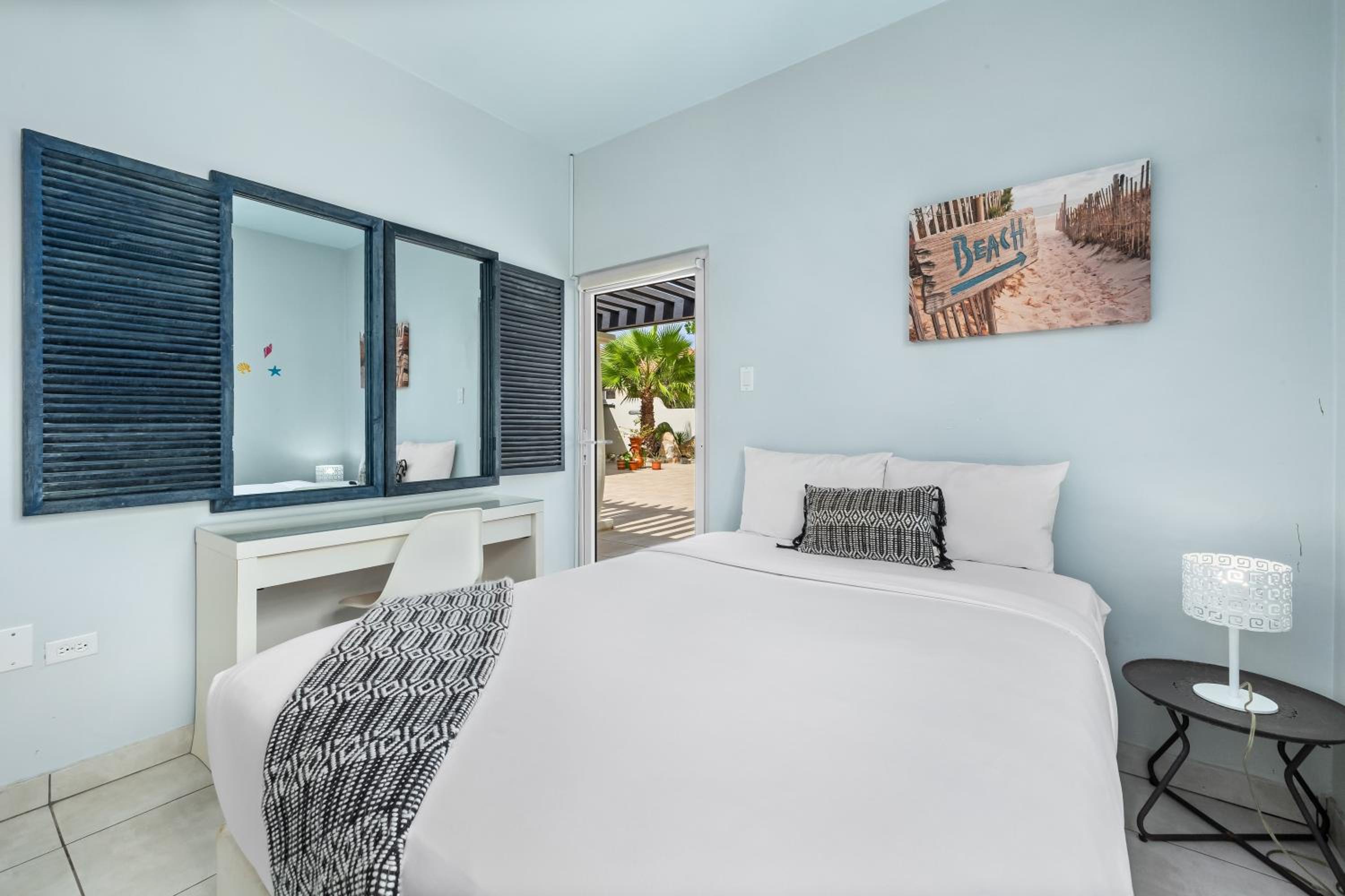 Golf & Beach 5BR w Pool - Campeonan 7 by Bocobay