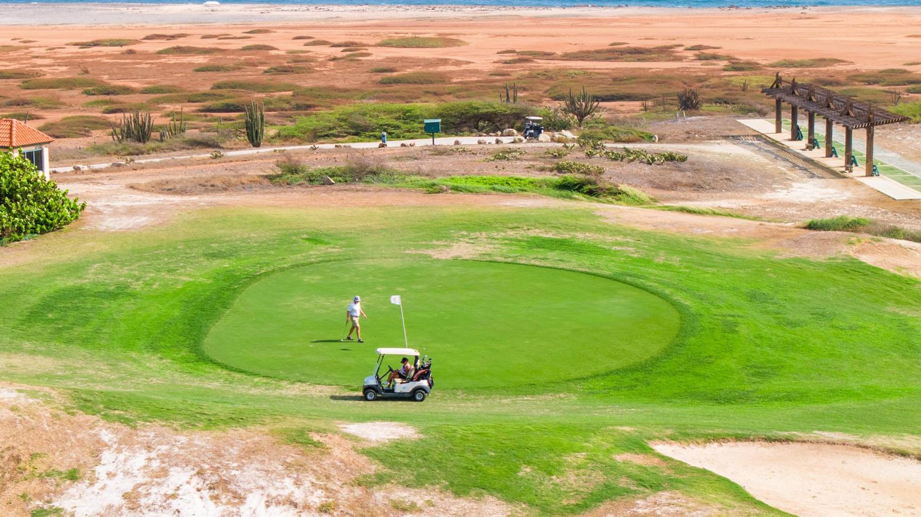 Golf & Beach 5BR w Pool - Campeonan 7 by Bocobay