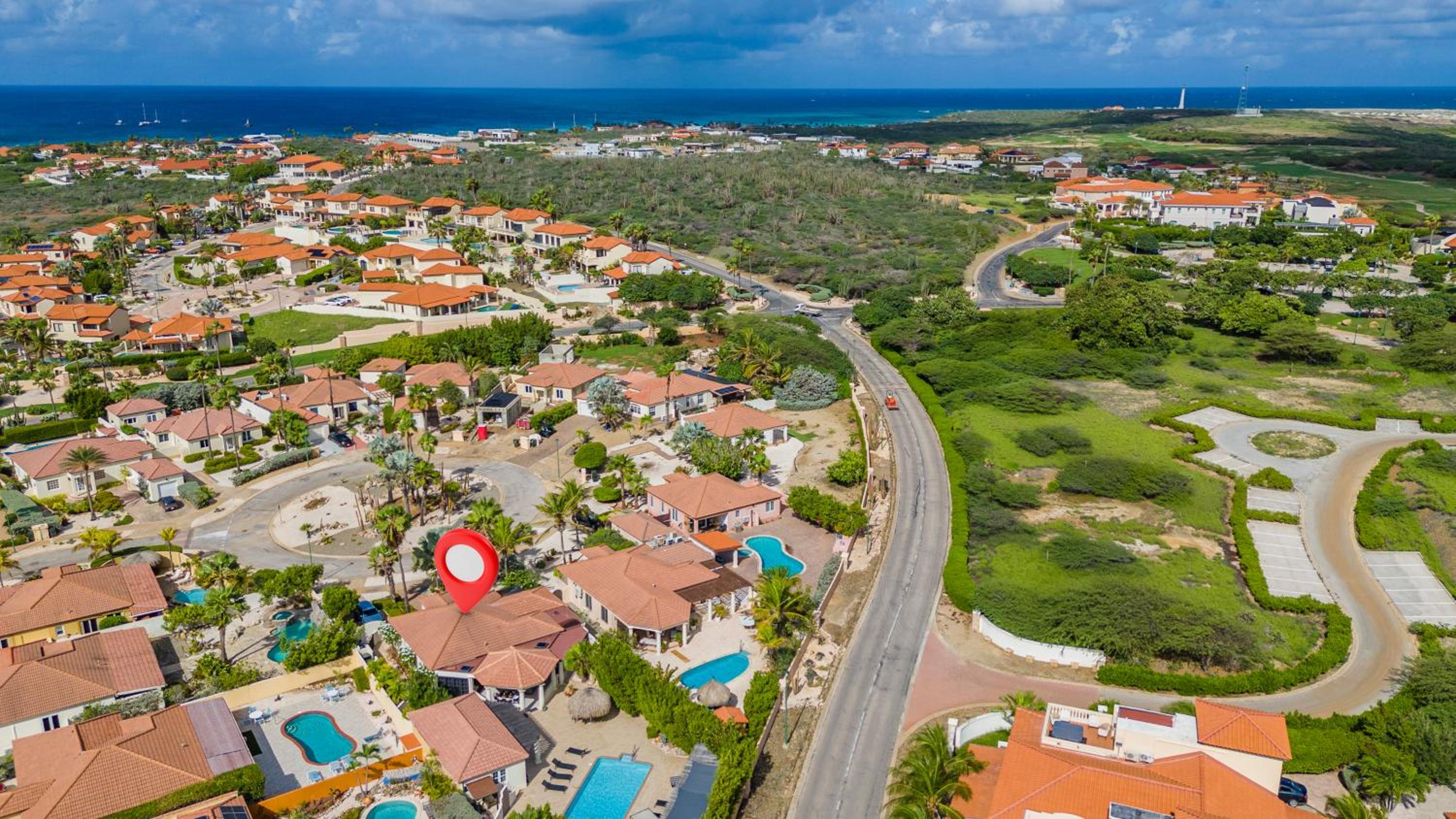 Golf & Beach 5BR w Pool - Campeonan 7 by Bocobay