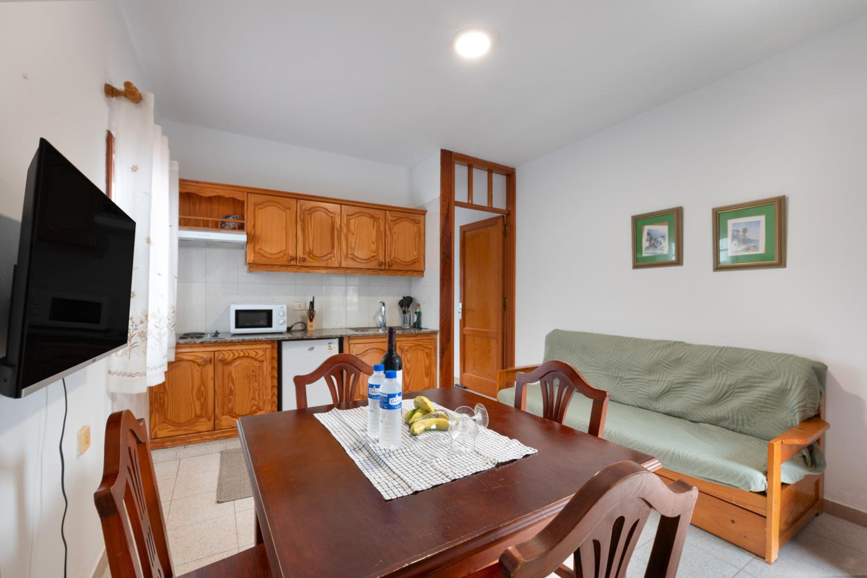 Apartamentos La Fajana