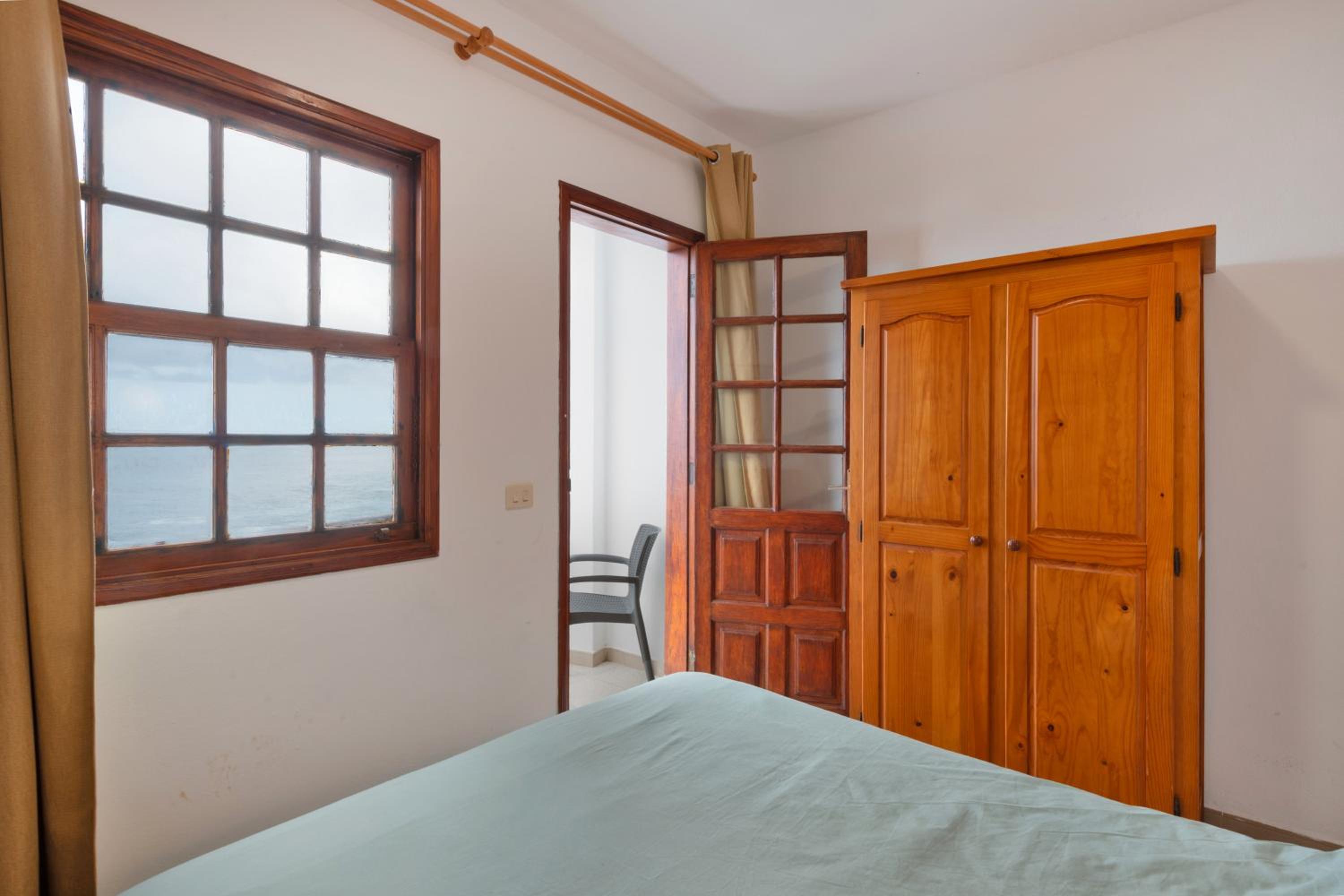 Apartamentos La Fajana