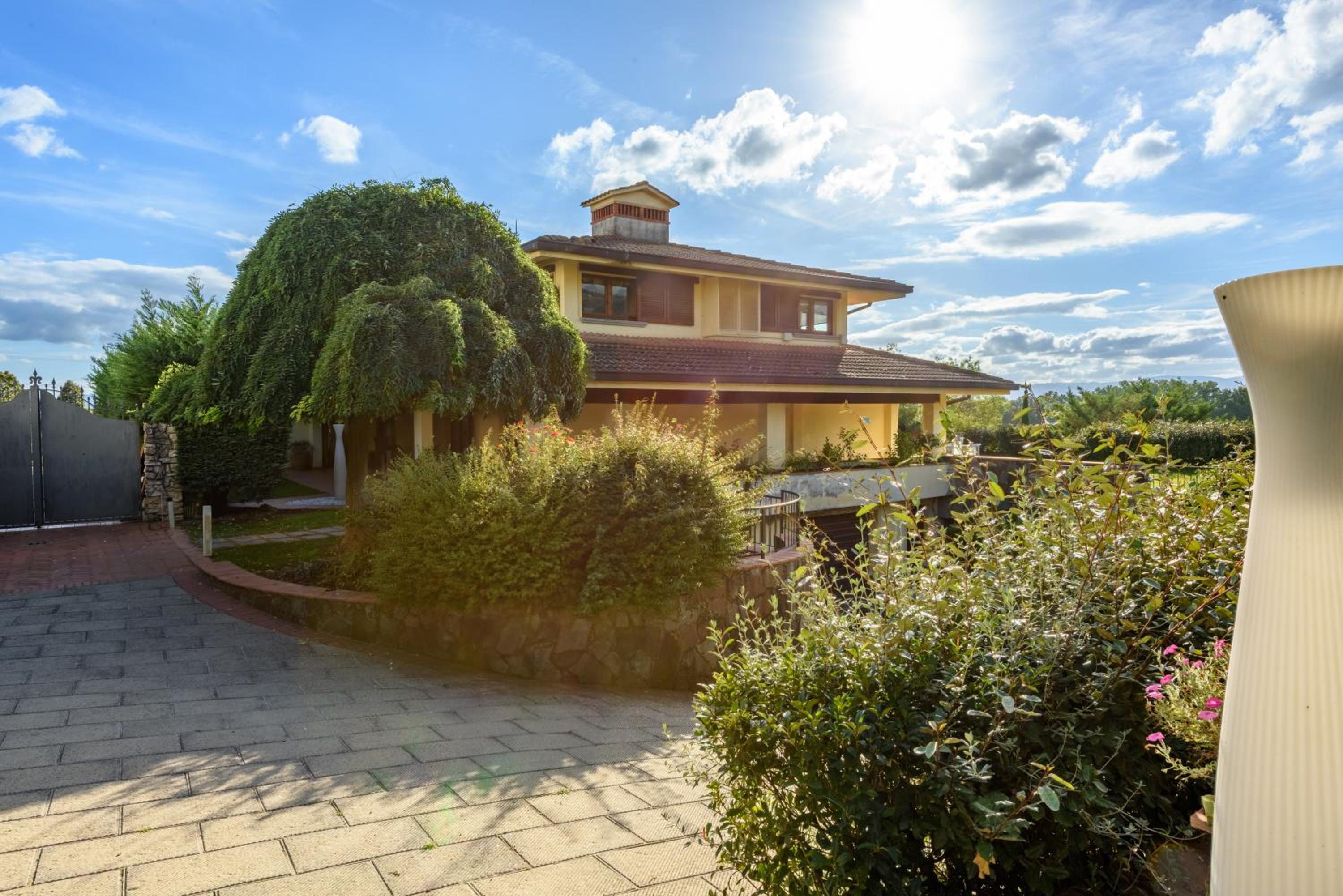 Villa Setteponti by MMega