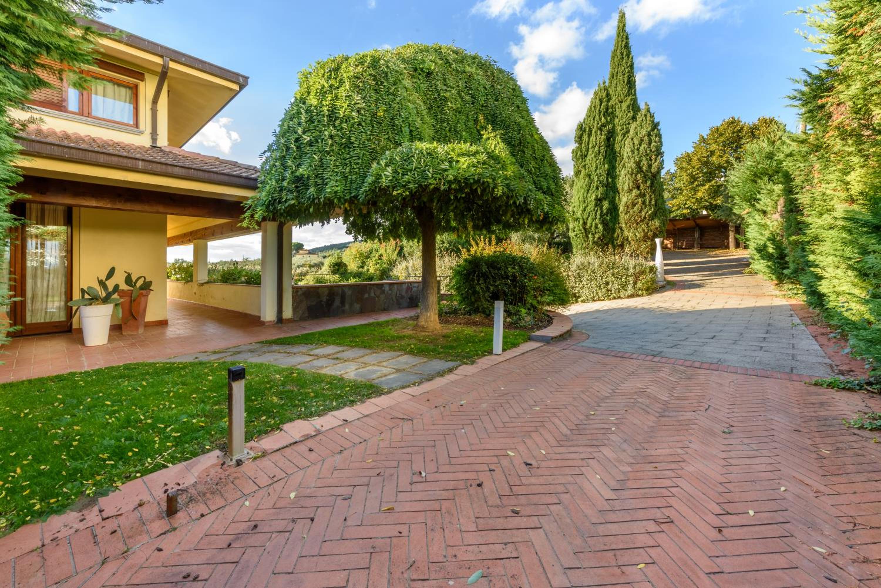 Villa Setteponti by MMega