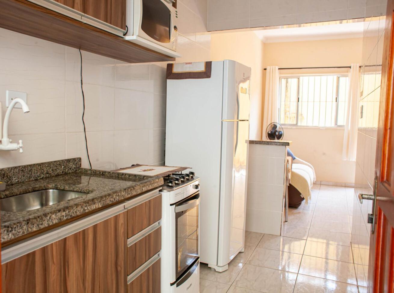 Casa aconchegante c churrasqueira a 400m da praia