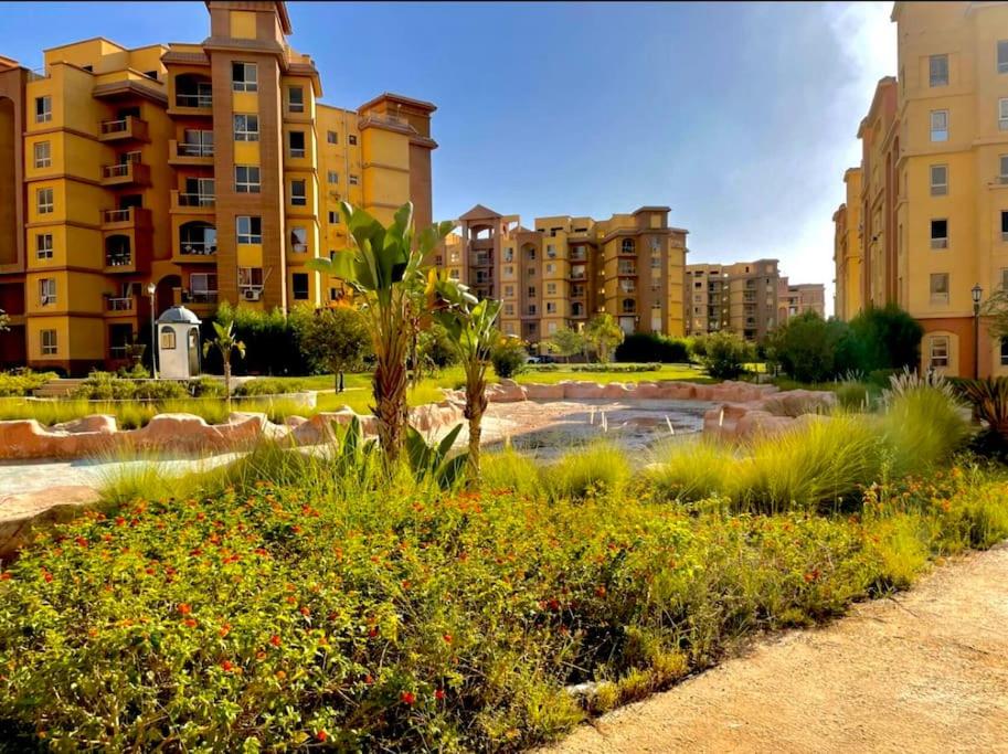 Apartment in Degla Palms October Gardens