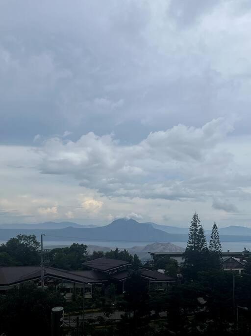 Stunning view of Taal Volcano view 4