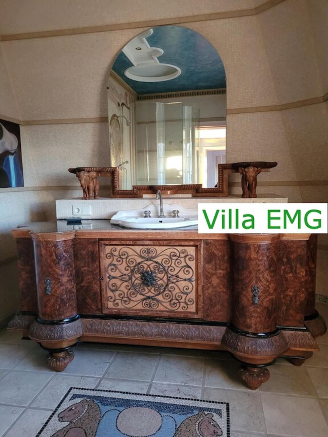 Luxus Ferienhaus Villa EMG Hannover, Messe, Braunschweig mit Sauna, Garten für Familien Gruppen bis 25 Personen
