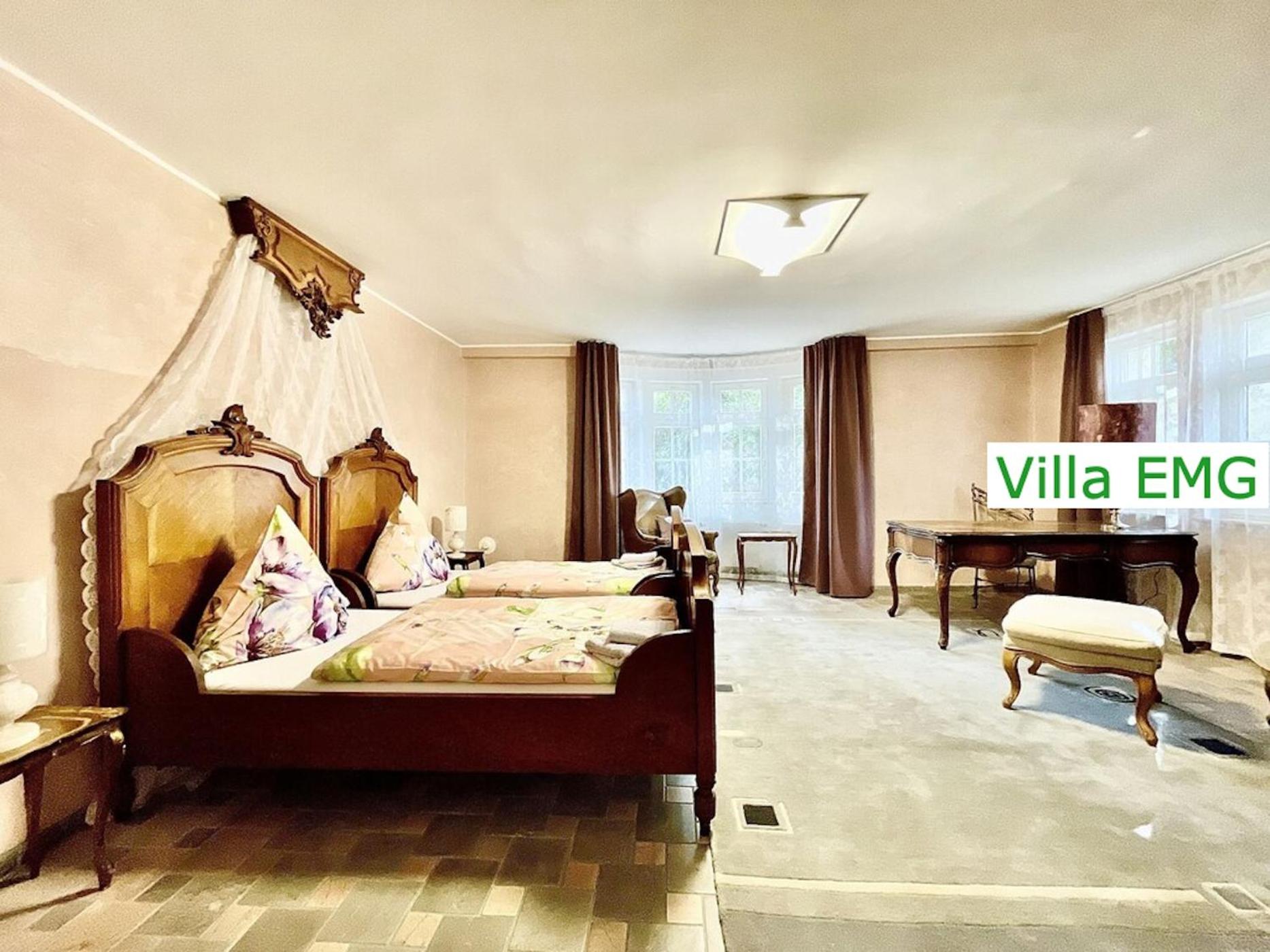 Luxus Ferienhaus Villa EMG Hannover, Messe, Braunschweig mit Sauna, Garten für Familien Gruppen bis 25 Personen