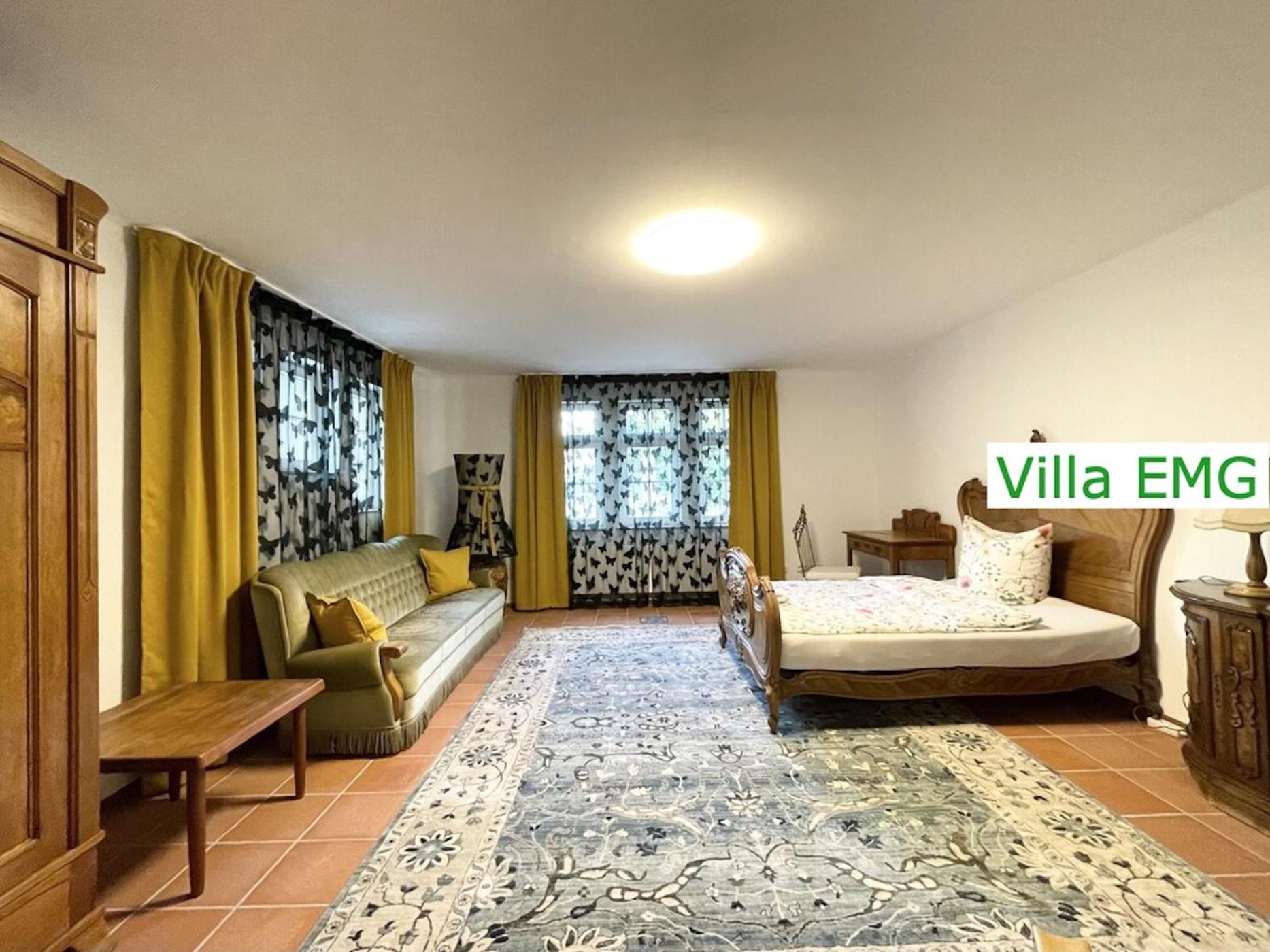 Luxus Ferienhaus Villa EMG Hannover, Messe, Braunschweig mit Sauna, Garten für Familien Gruppen bis 25 Personen