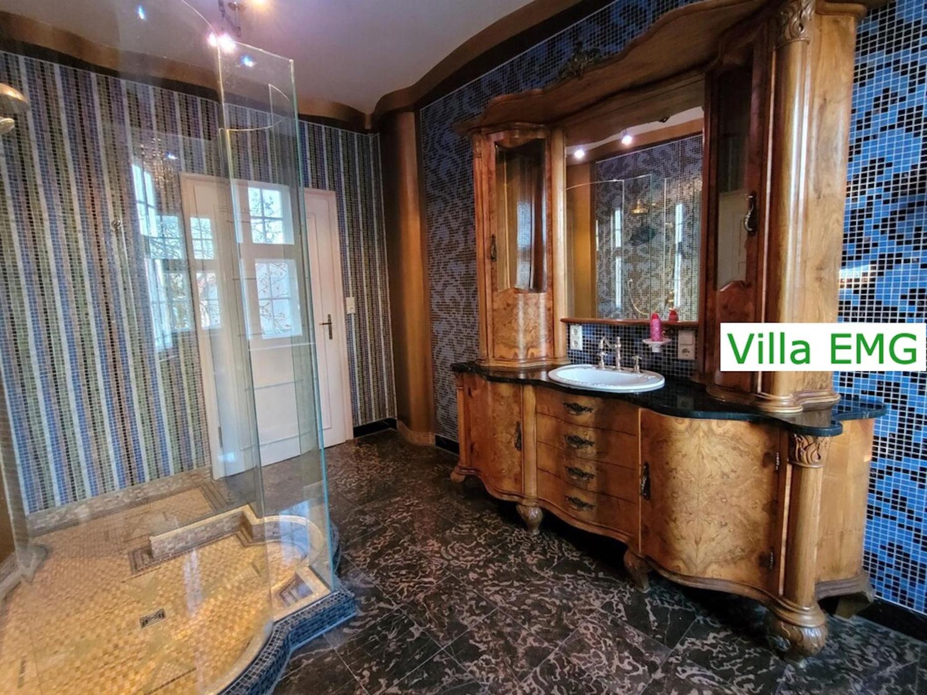 Luxus Ferienhaus Villa EMG Hannover, Messe, Braunschweig mit Sauna, Garten für Familien Gruppen bis 25 Personen