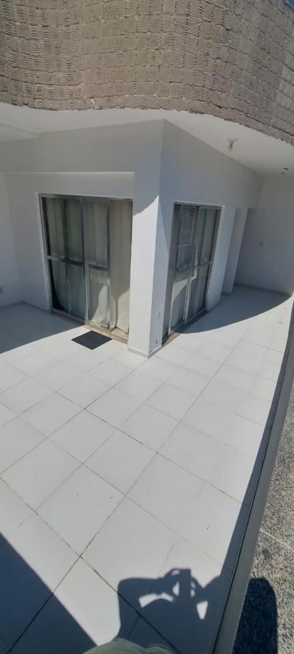 Cobertura de Frente Para o Mar e Piscina Village das Ondas
