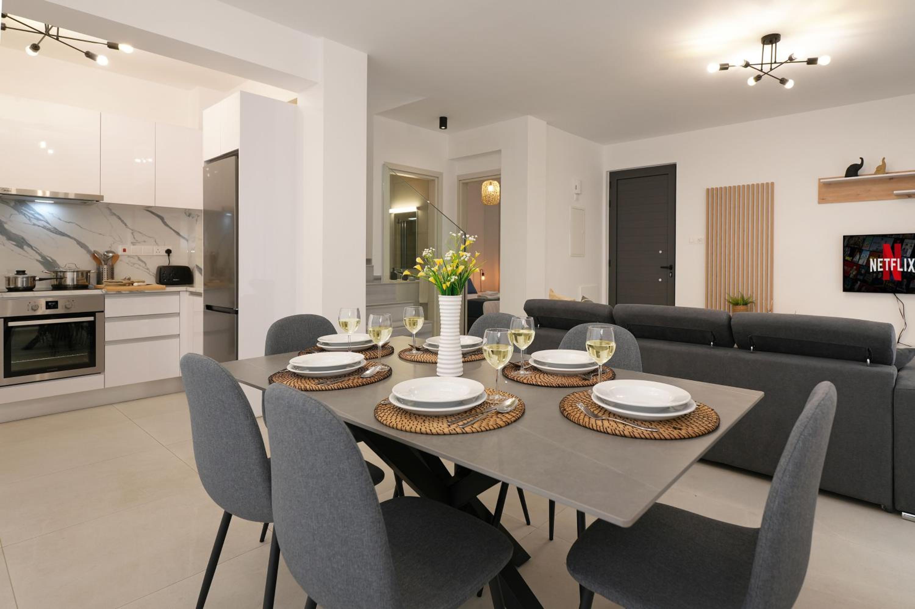 Villa Vitalia - 3 En-suite Beds with Private Pool