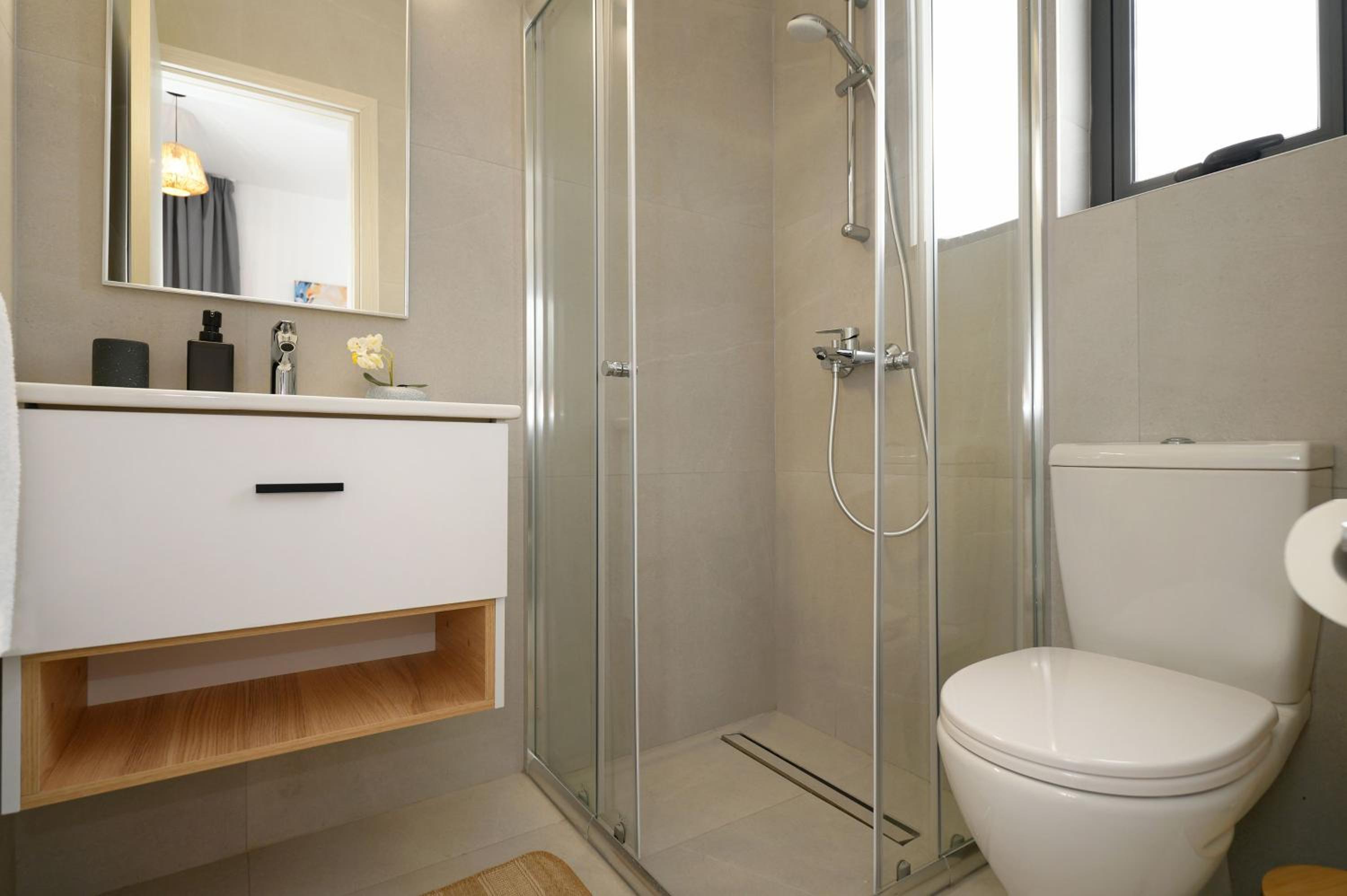 Villa Vitalia - 3 En-suite Beds with Private Pool