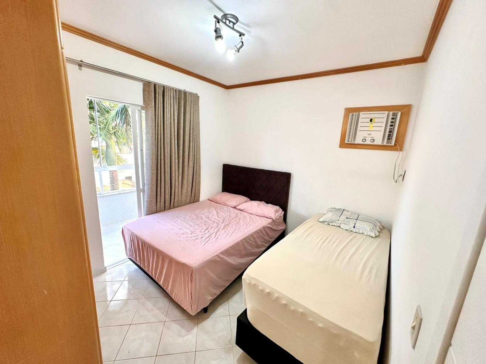 Apartamento em Condomínio Bromélias - Bombinhas SC