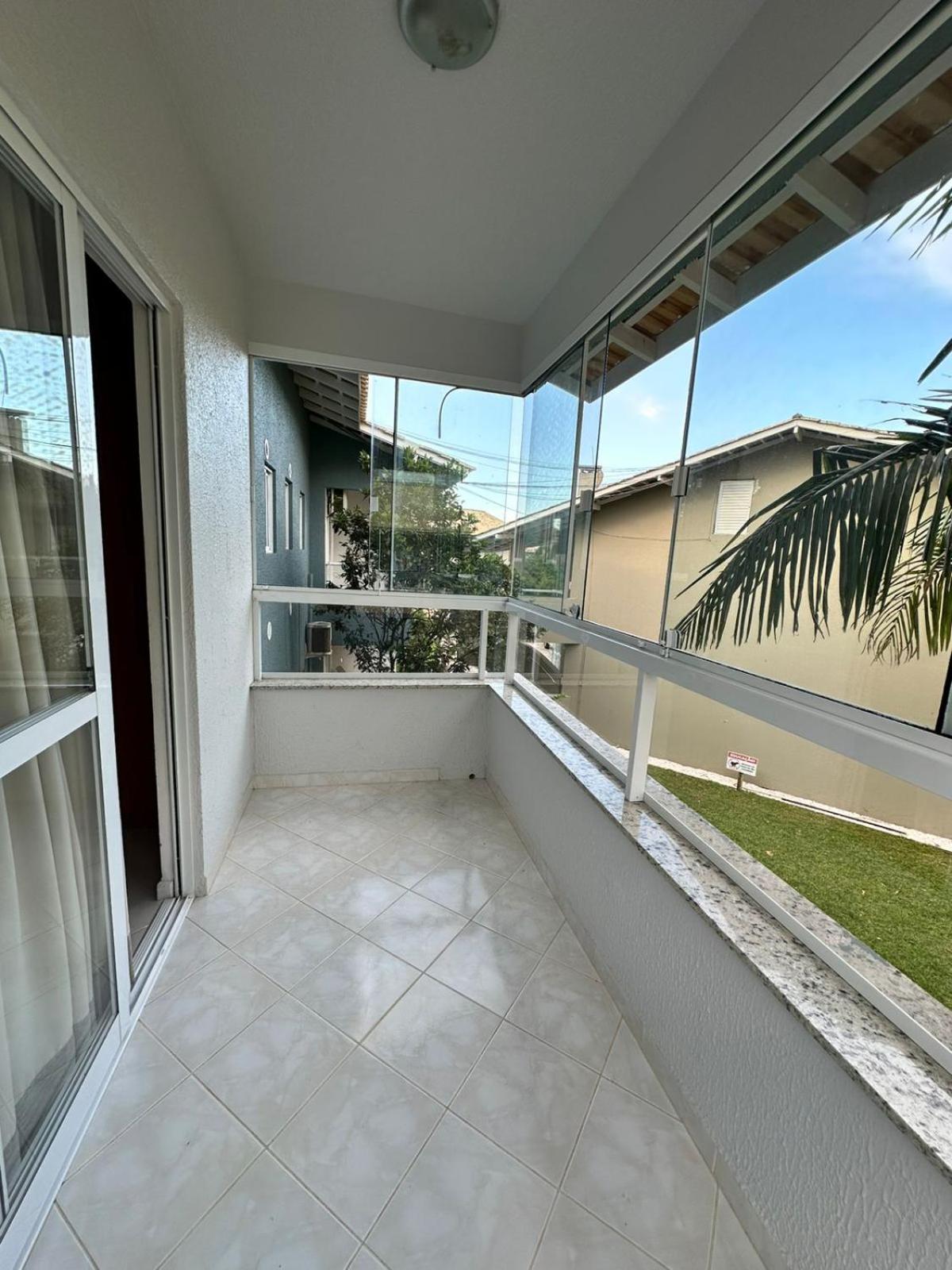 Apartamento em Condomínio Bromélias - Bombinhas SC