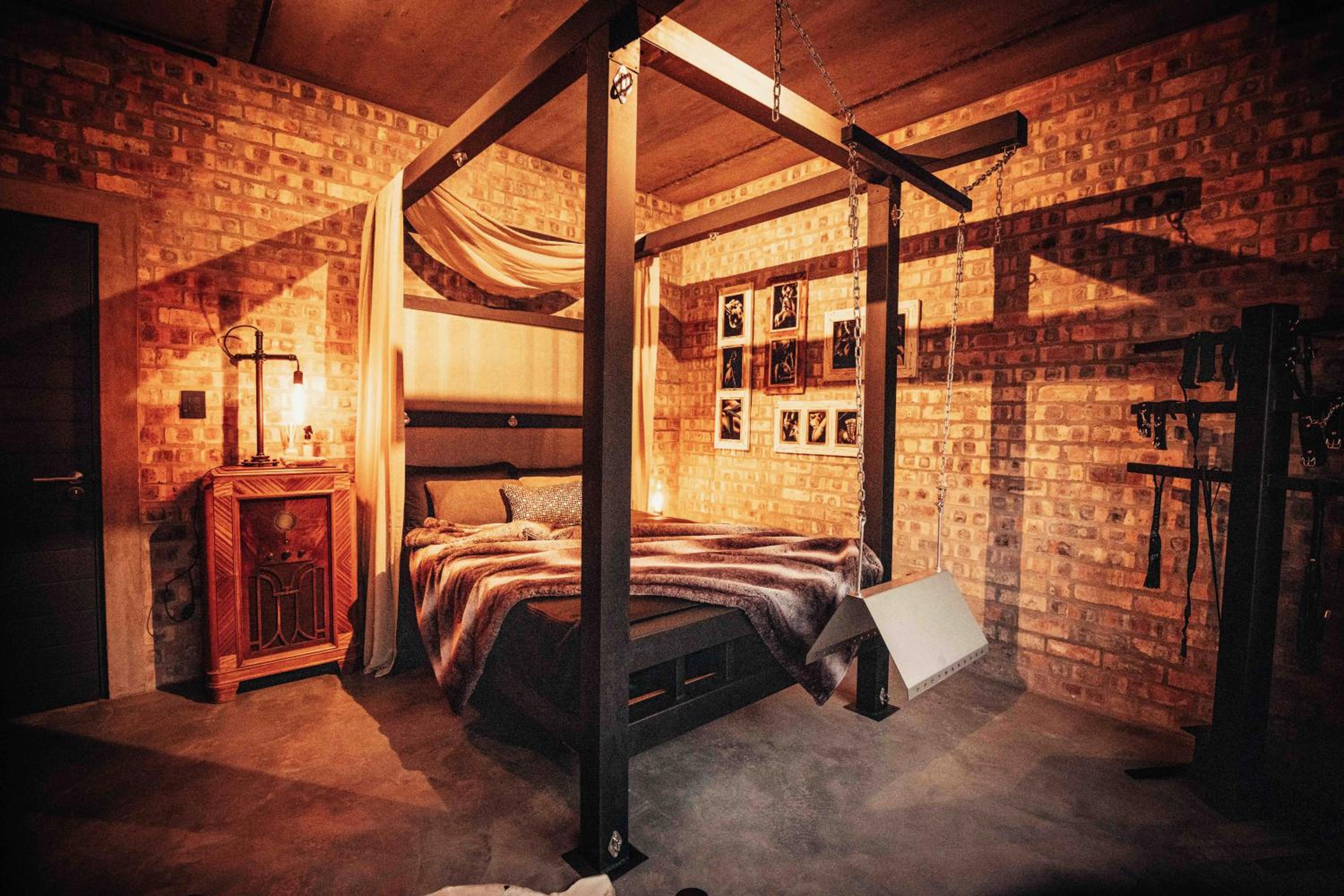 Tether and Tease, The Citadel