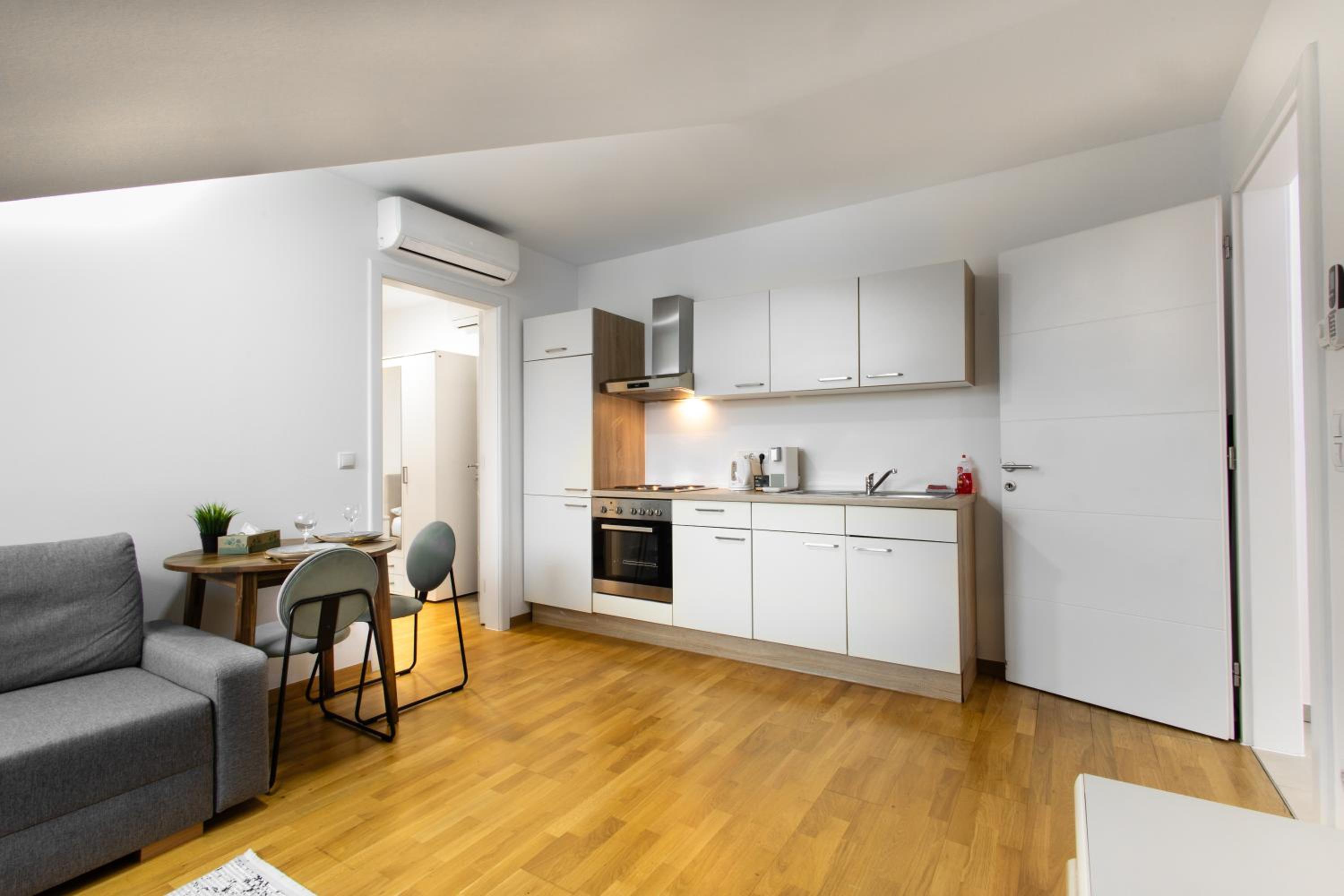Lé David City Apartments 1020