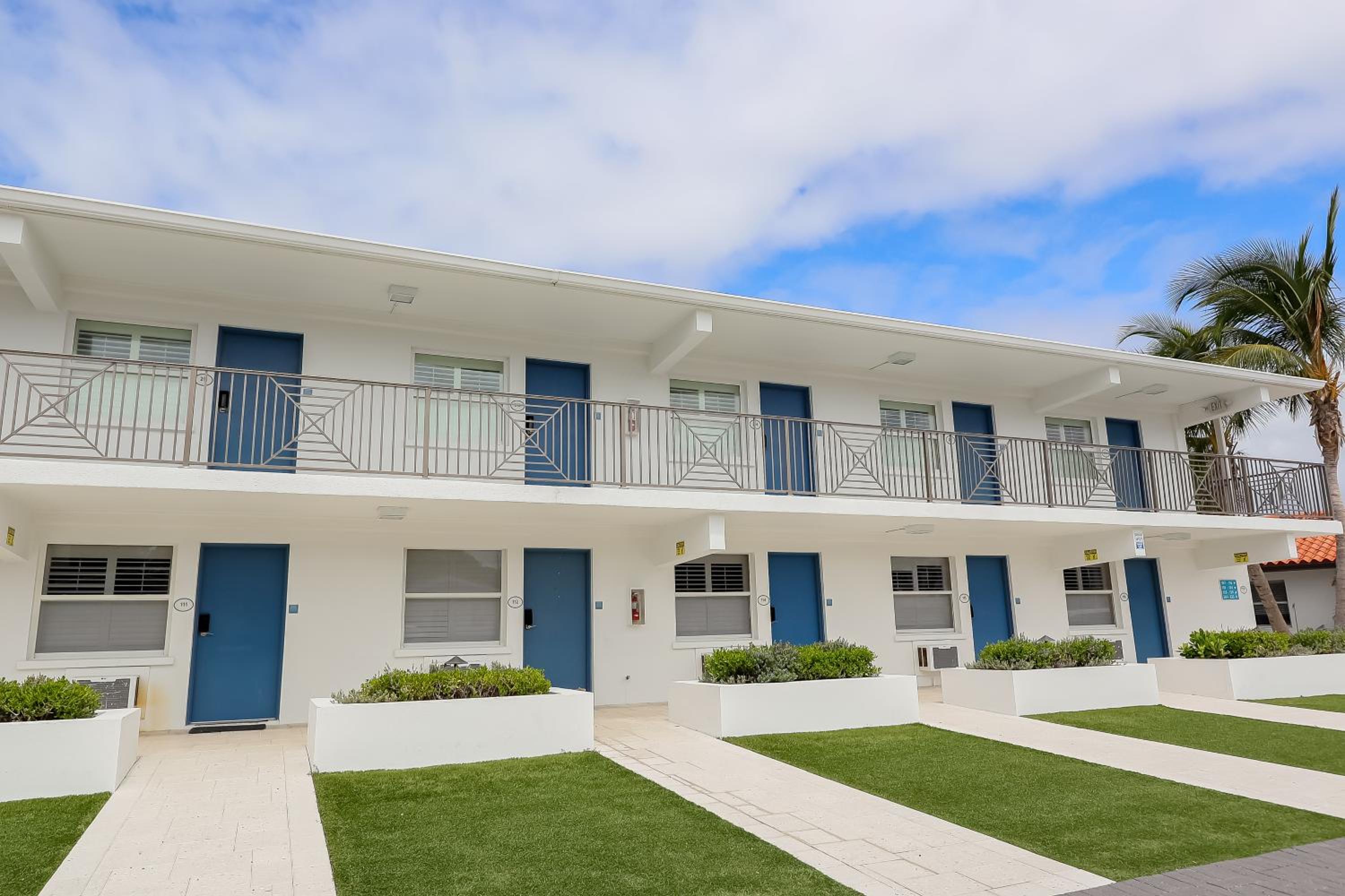 Hotel Siesta Key Beach Resort and Suites