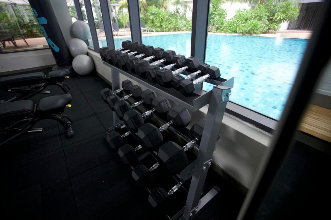 Elegant 1BR in OOAK Suites, Mont Kiara KL - Walk to Malls & Dining