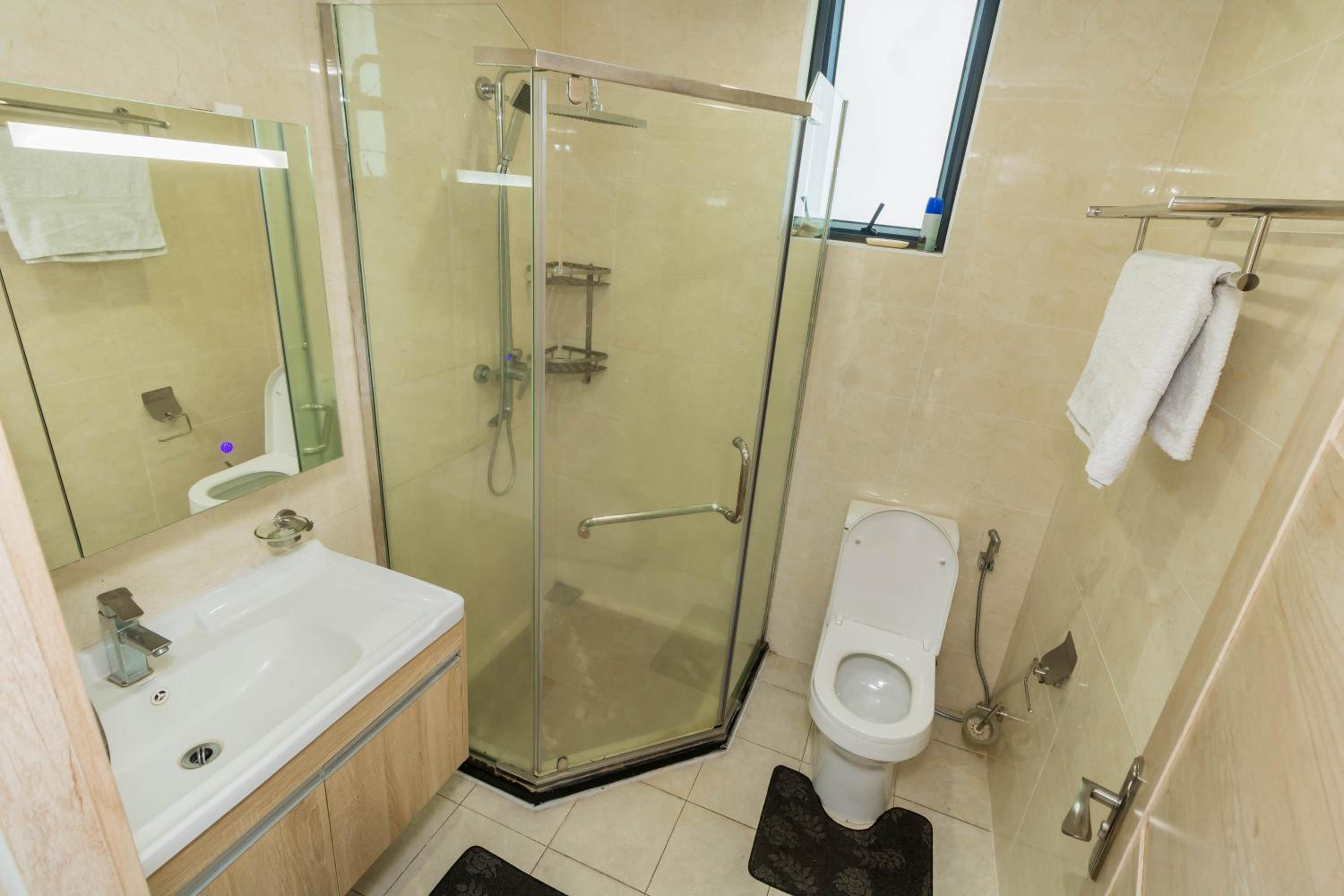 Jamila Apartments
