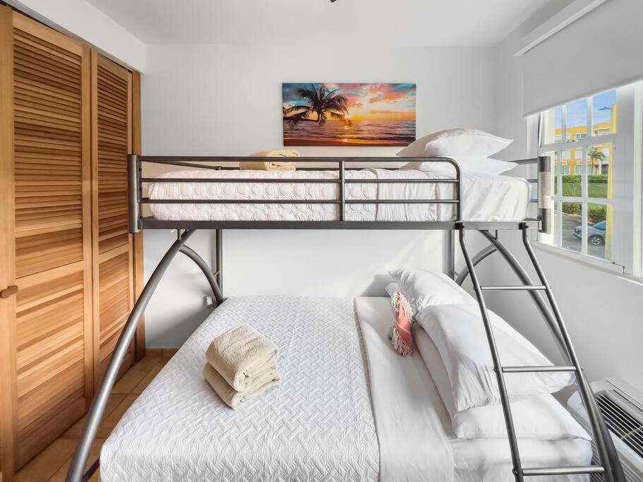 Costa Real 302 PH with Balcony and Rooftop Ocean View view 5