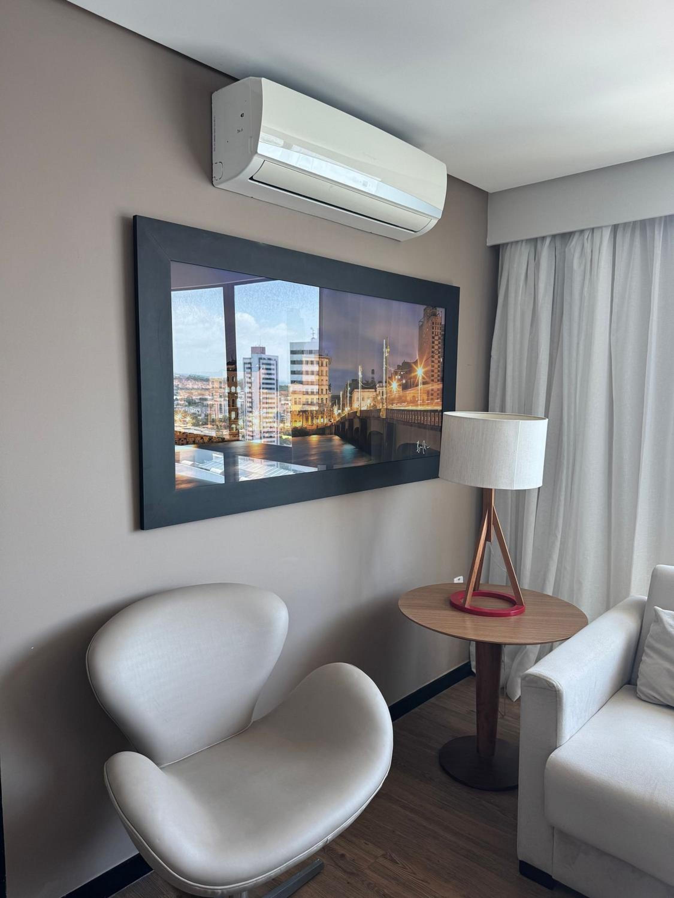 Pontes Home Stay - Flats em Boa Viagem por Yolo