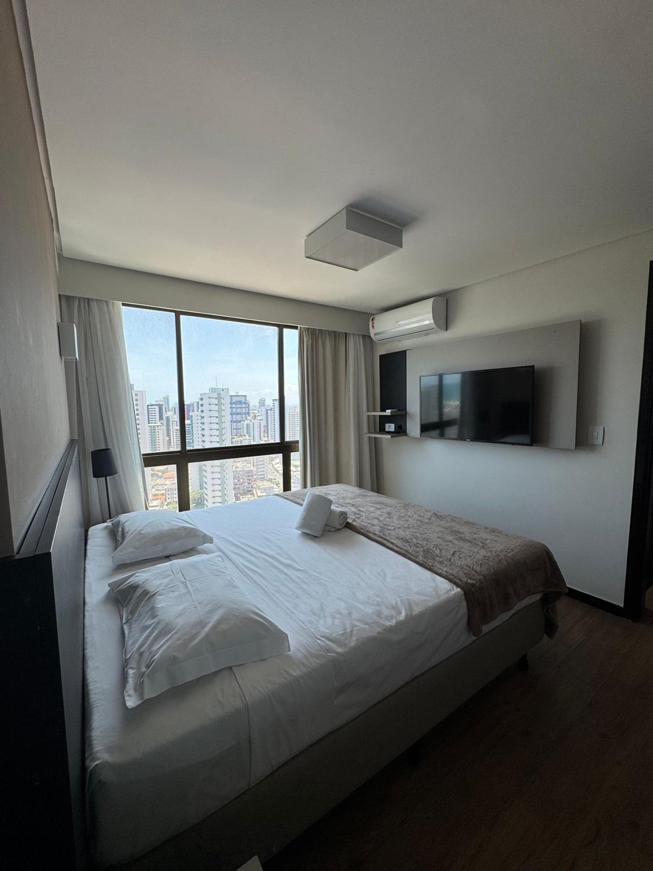 Pontes Home Stay - Flats em Boa Viagem por Yolo