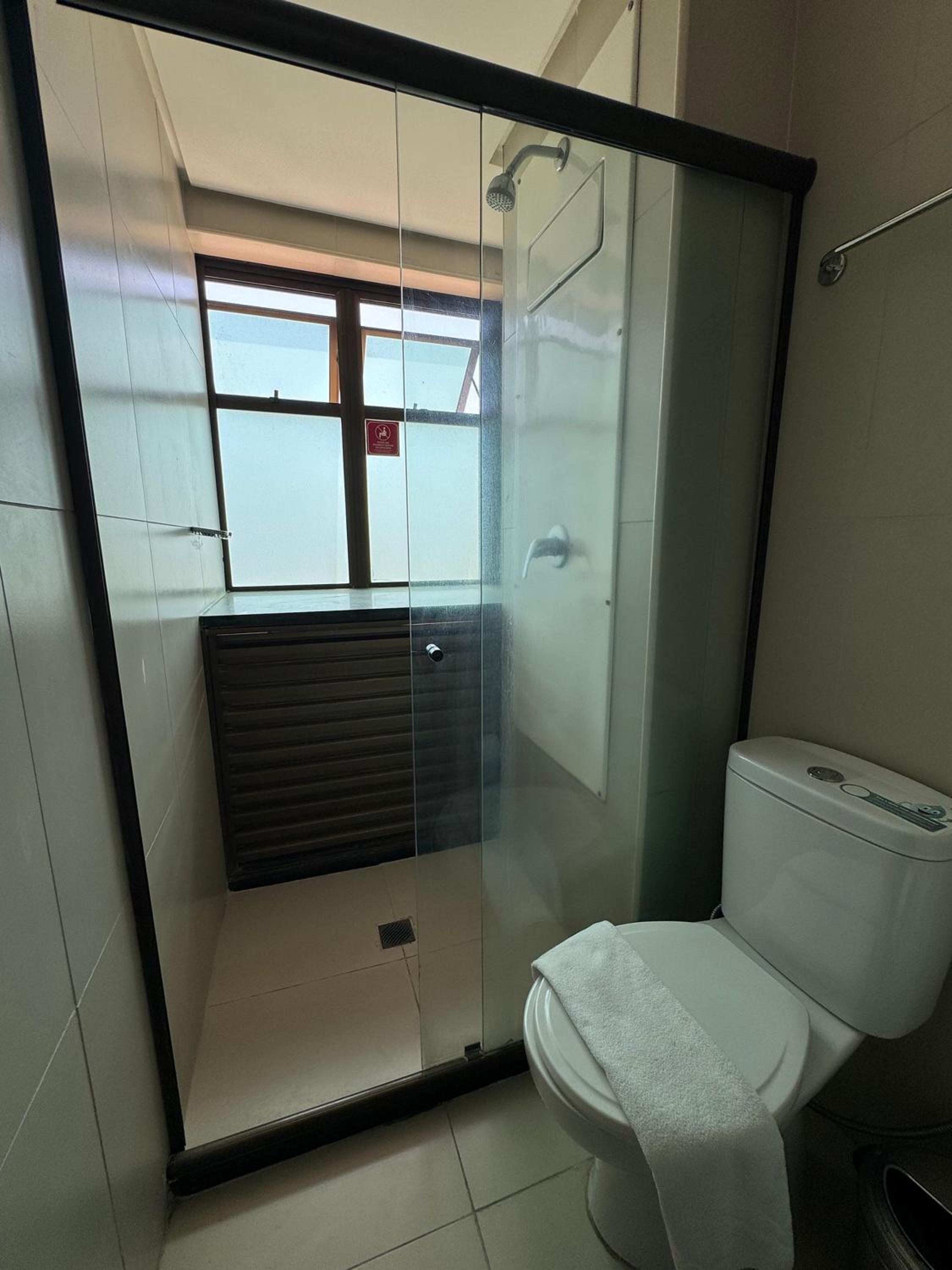 Pontes Home Stay - Flats em Boa Viagem por Yolo