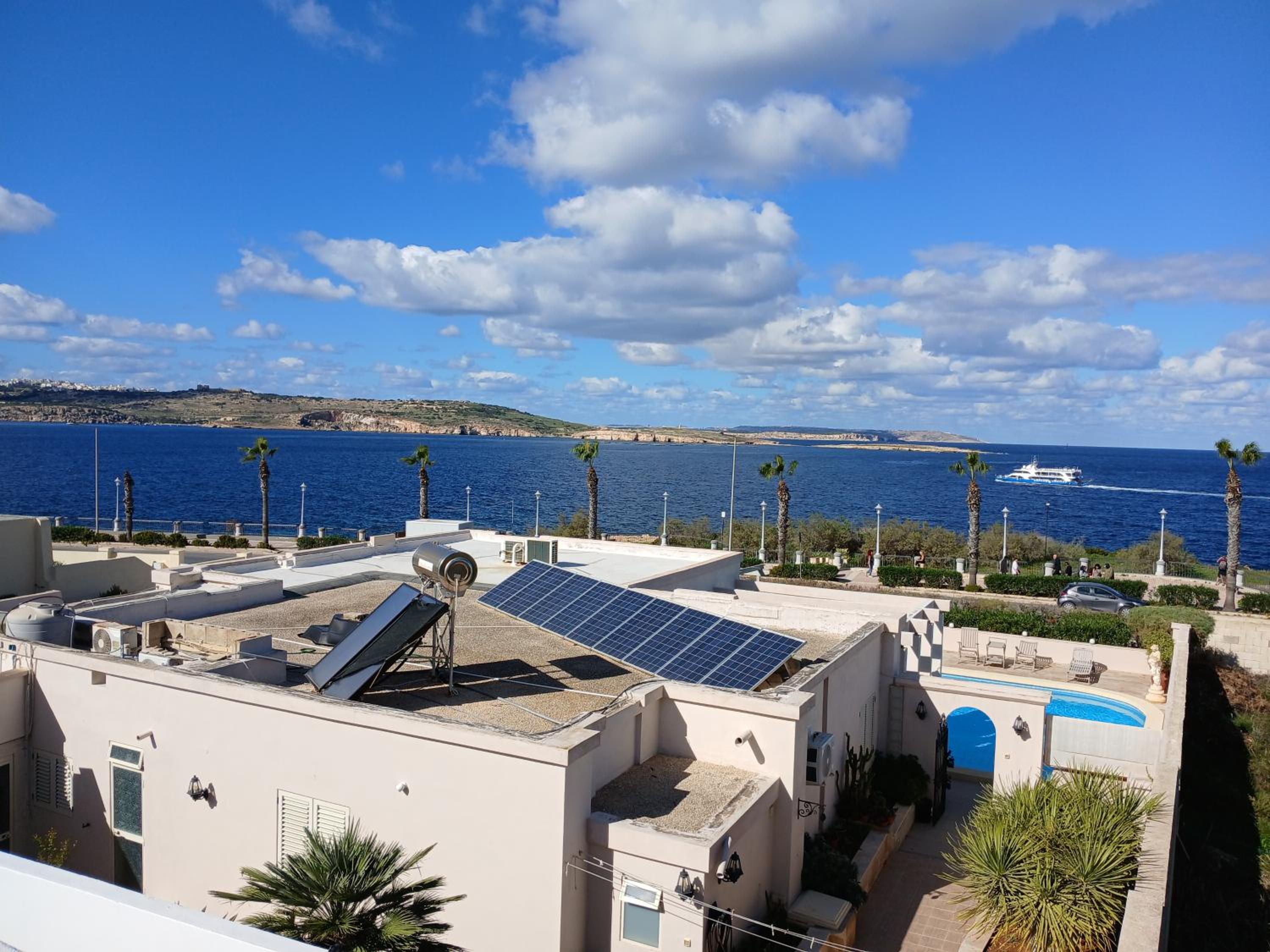 Villa 'Sylvia' with Spectacular Seaview - 2 Bedroom photo 3