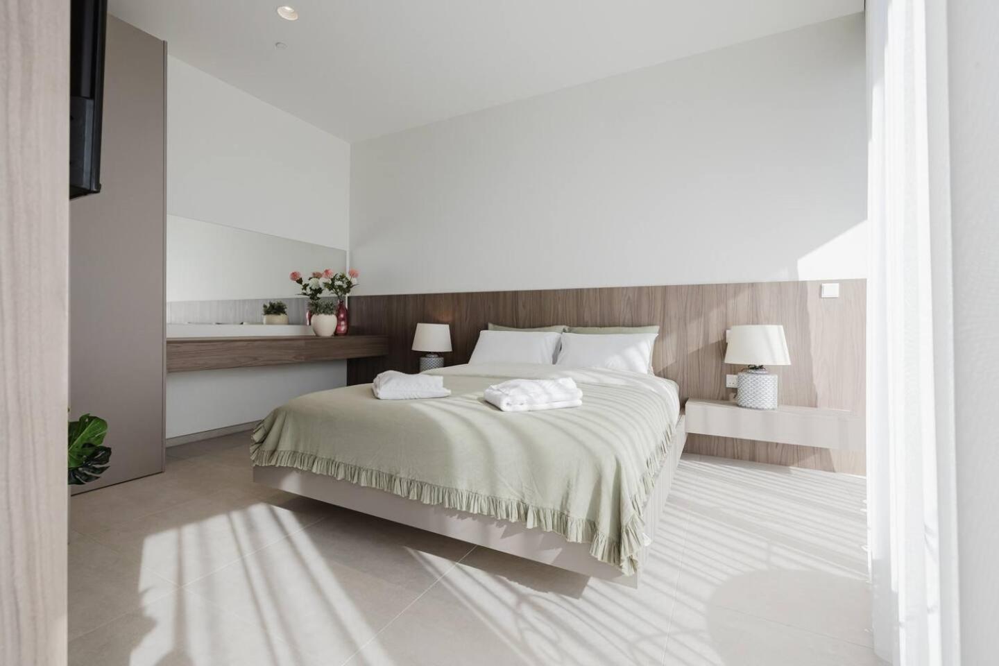 Elite Mercury Towers 1BED by Homely photo 2
