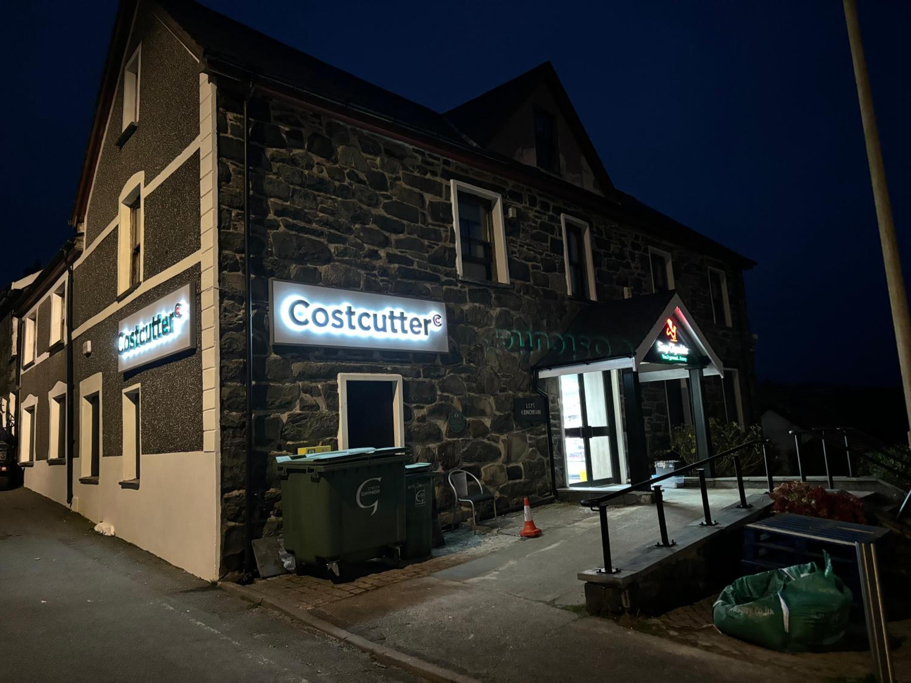 Llety Glyndwr - Bunkhouse view 4