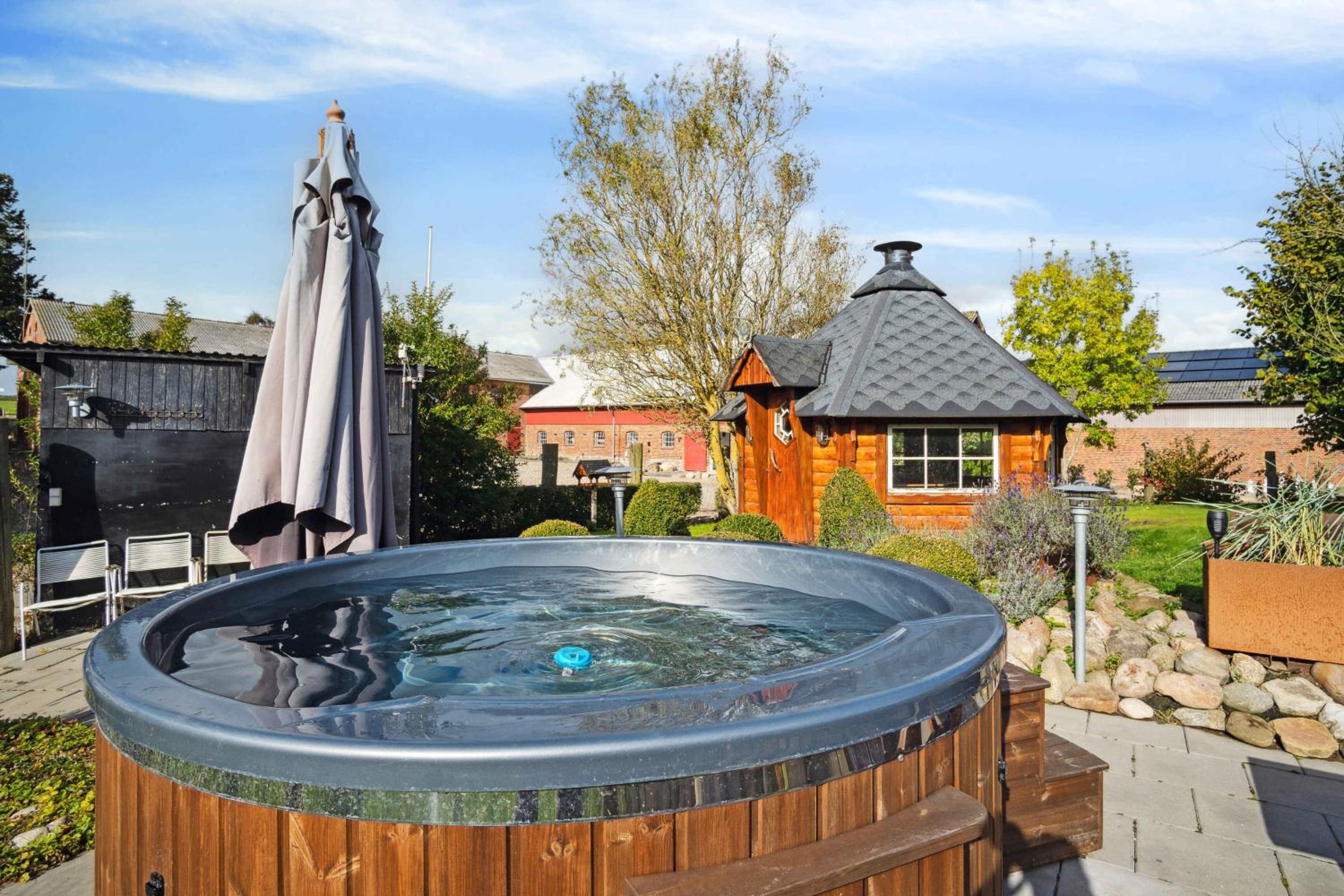 750 M2 Countryside Idyll With Activity Room
