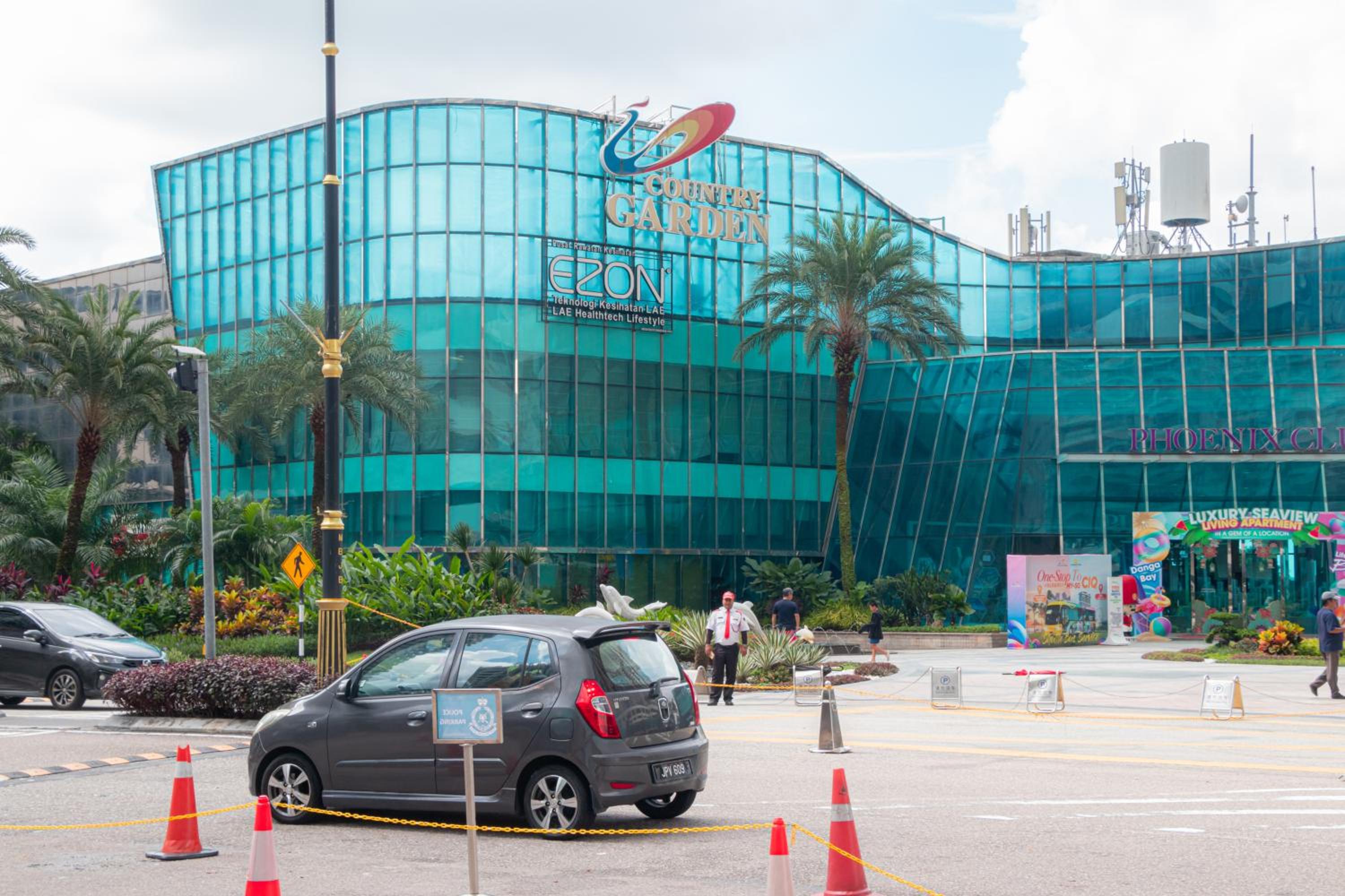 Country Garden Danga Bay Amberside by R9 HomeStay
