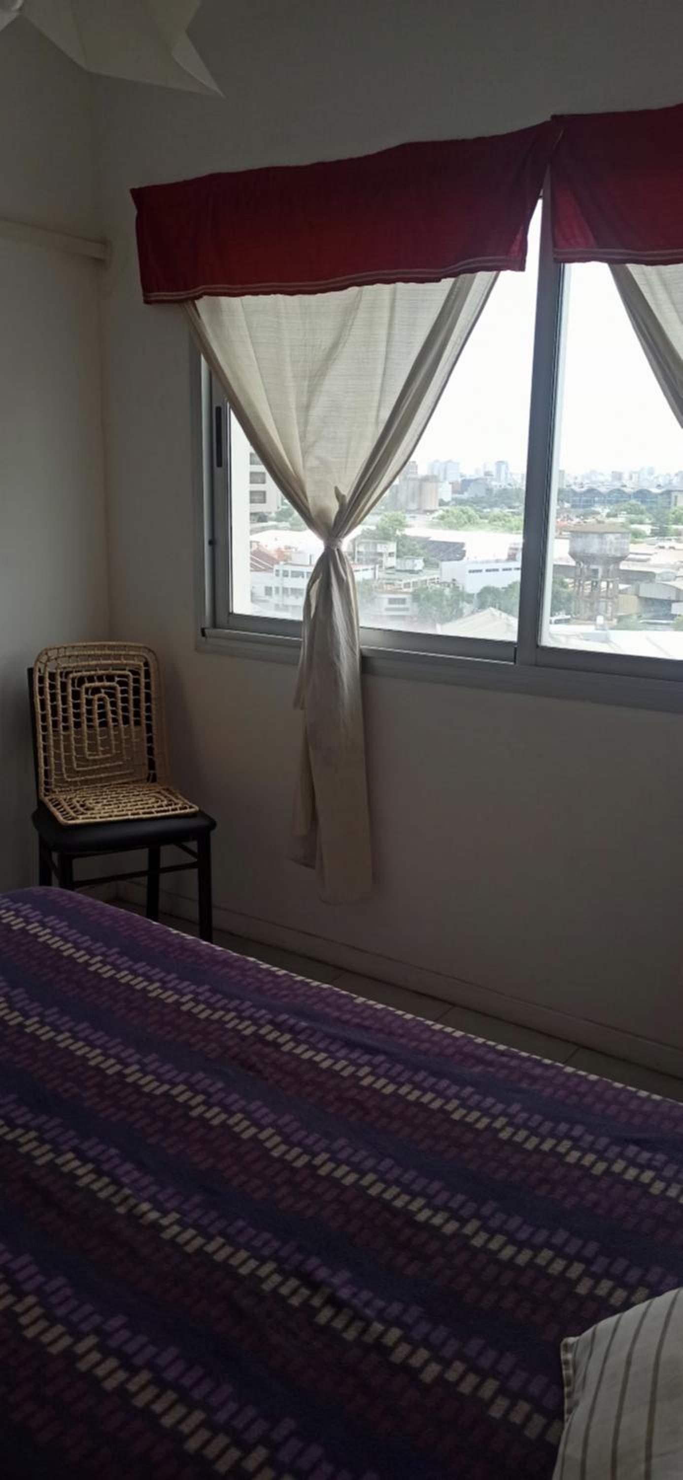 Luminoso estudio de dos ambientes