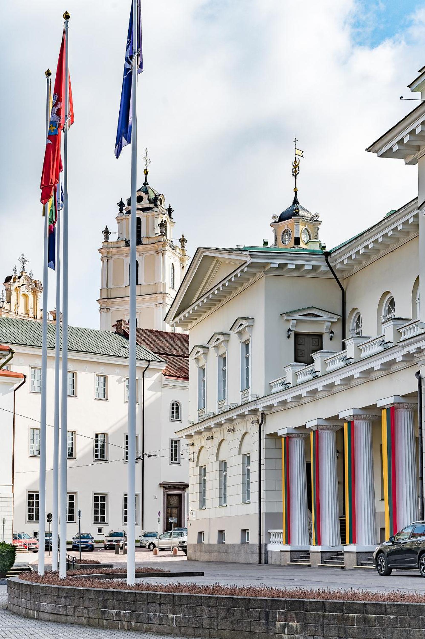 Hotel A few steps from Cathedral Square, 2BD Gem, Skapas St - Image 1