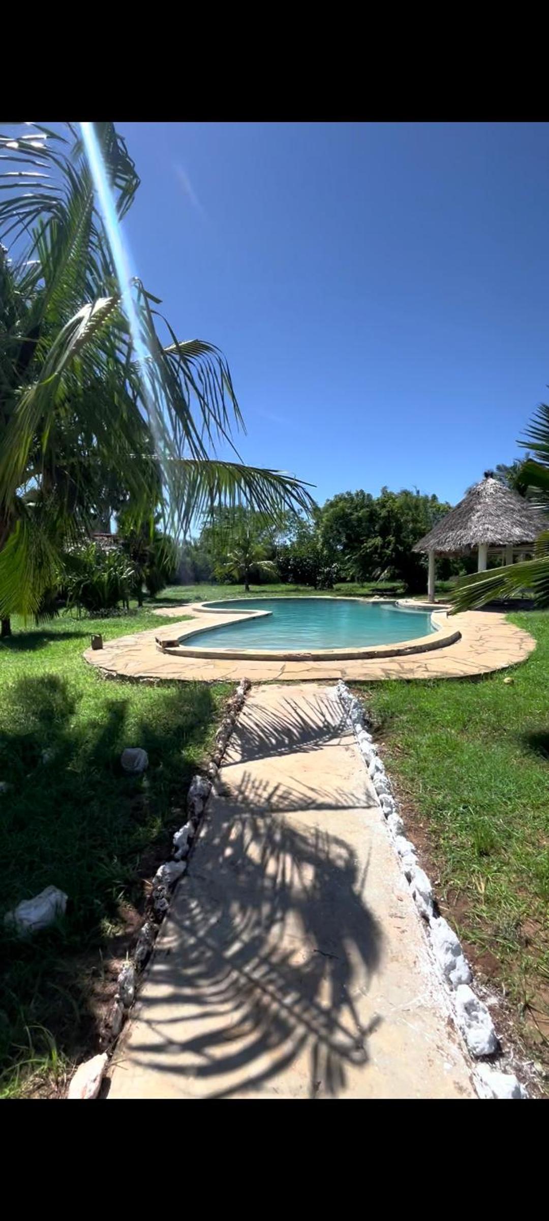 Sagwe Riviera Diani, Kenya