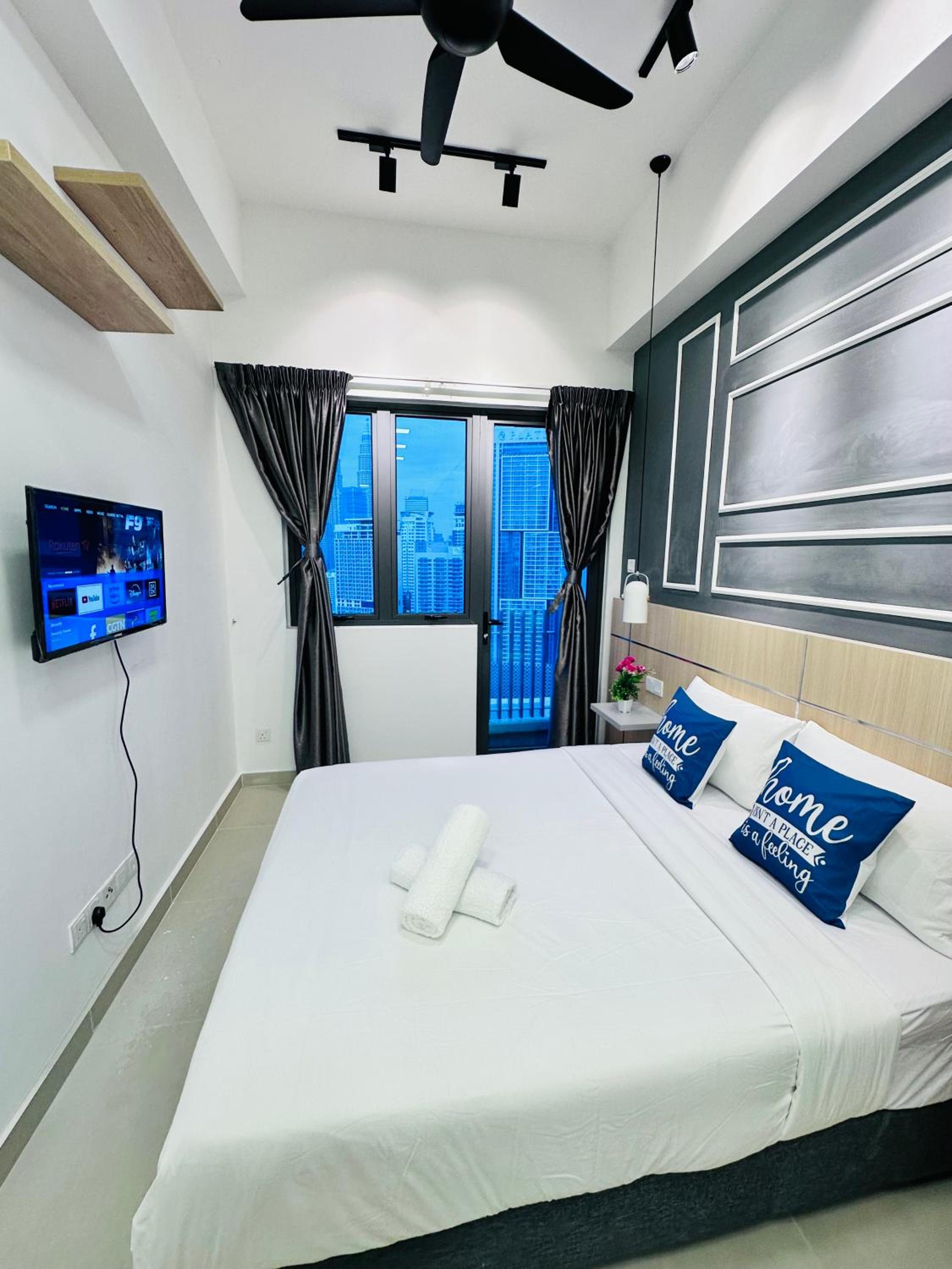 THE LUXE INFINITUM KLCC By KL MALAYSIA