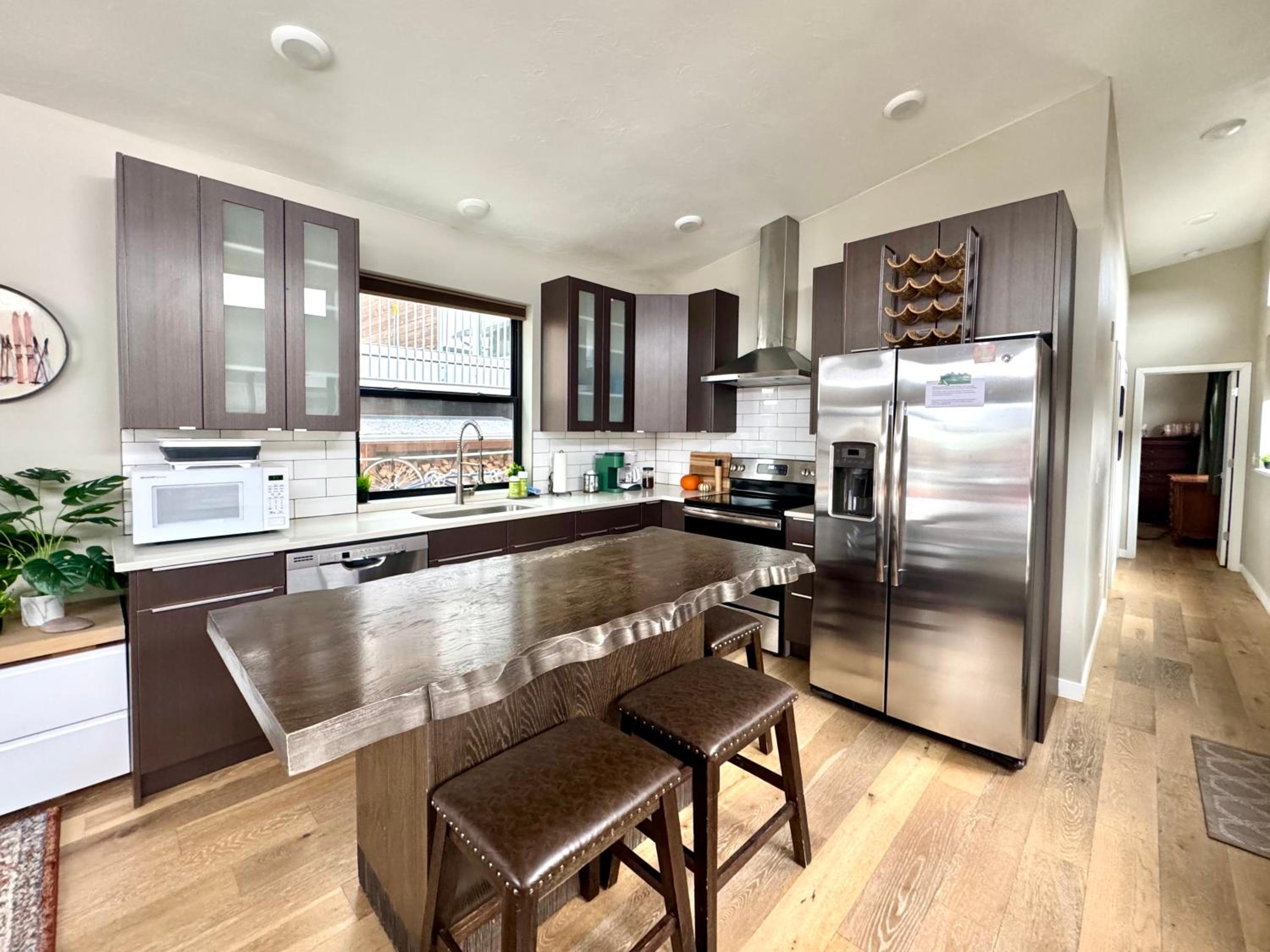 Cozy 2 Bedroom by Teton Pass view 5