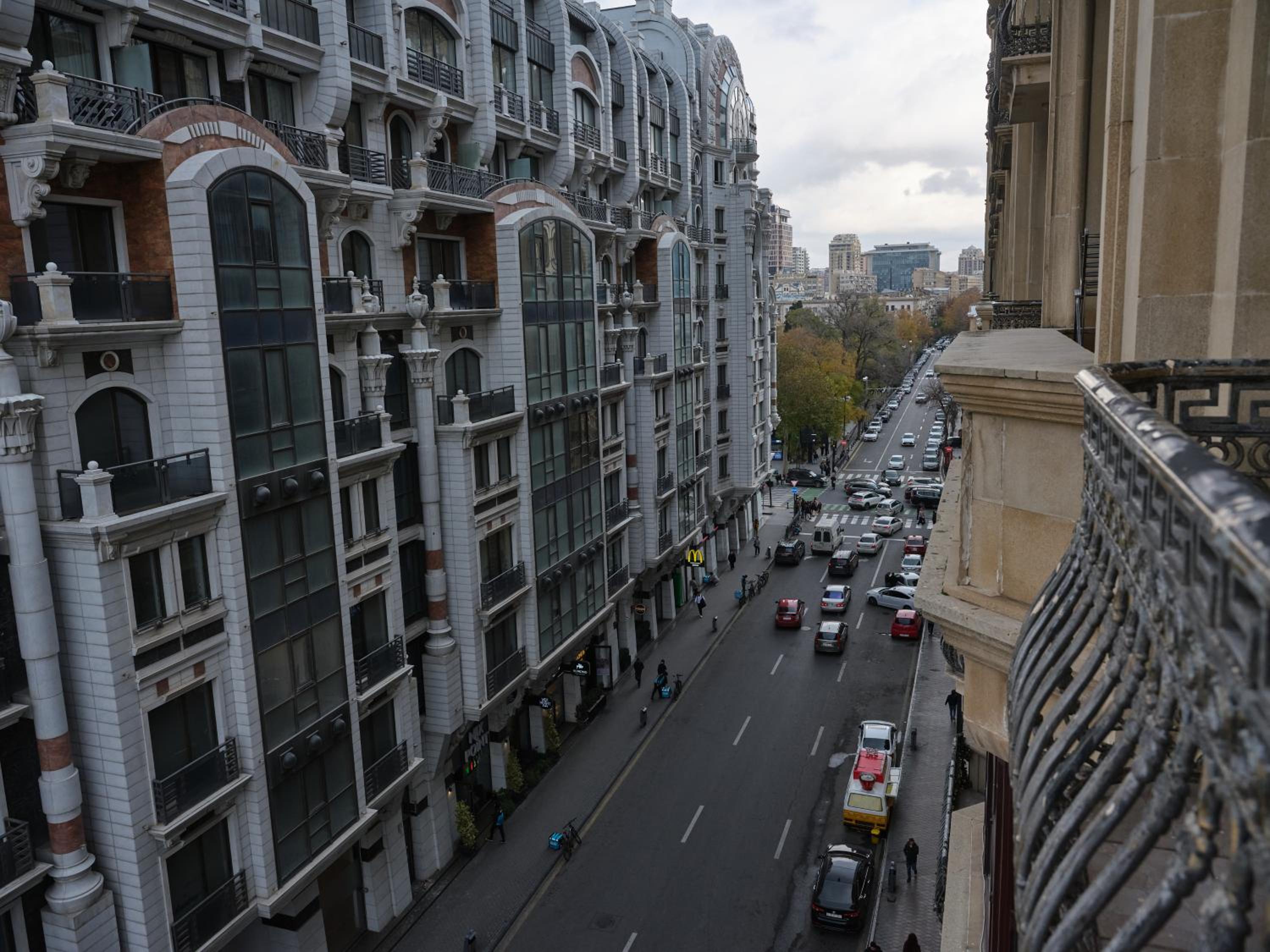 Luxury Central Apartment