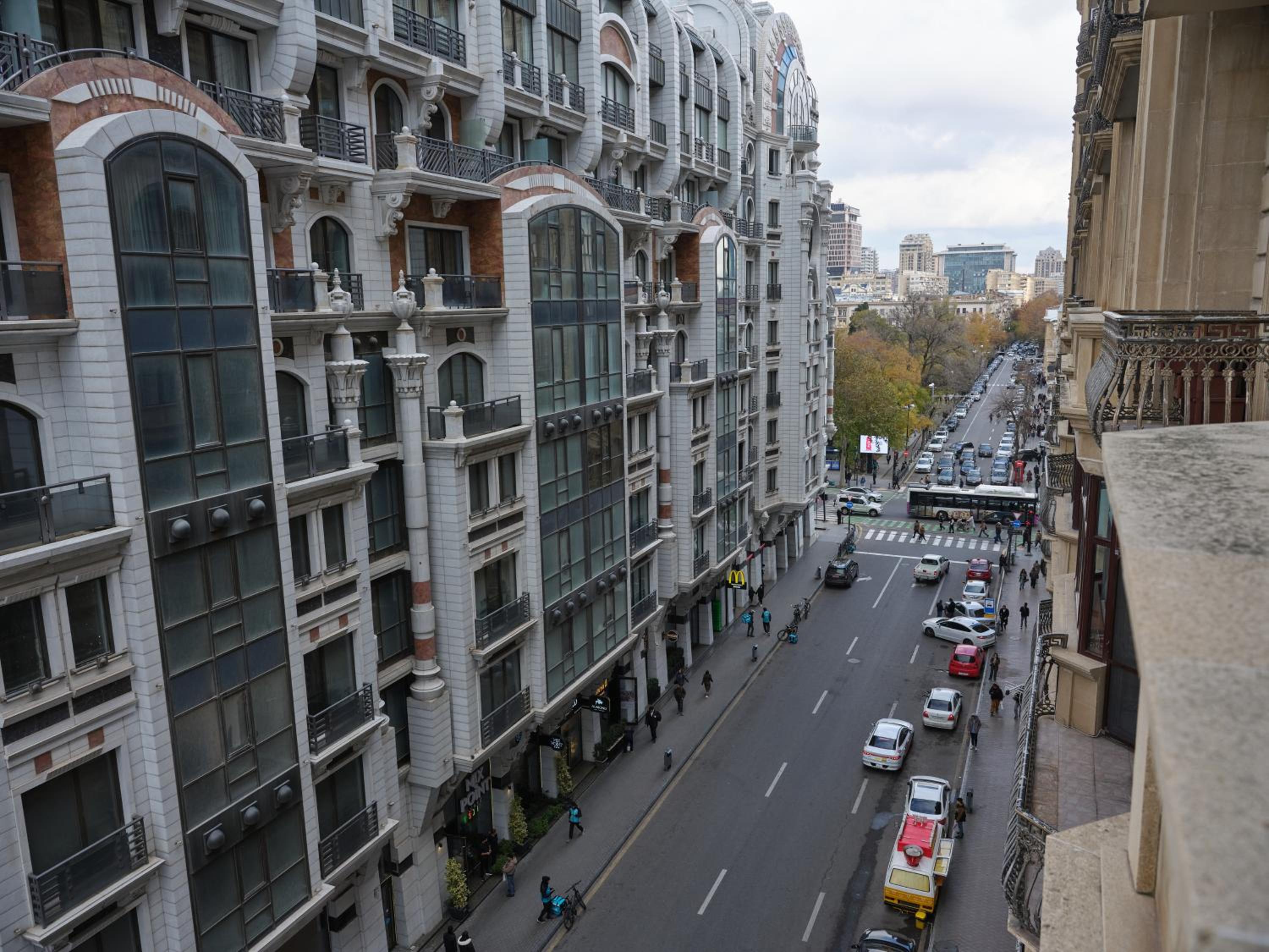 Luxury Central Apartment
