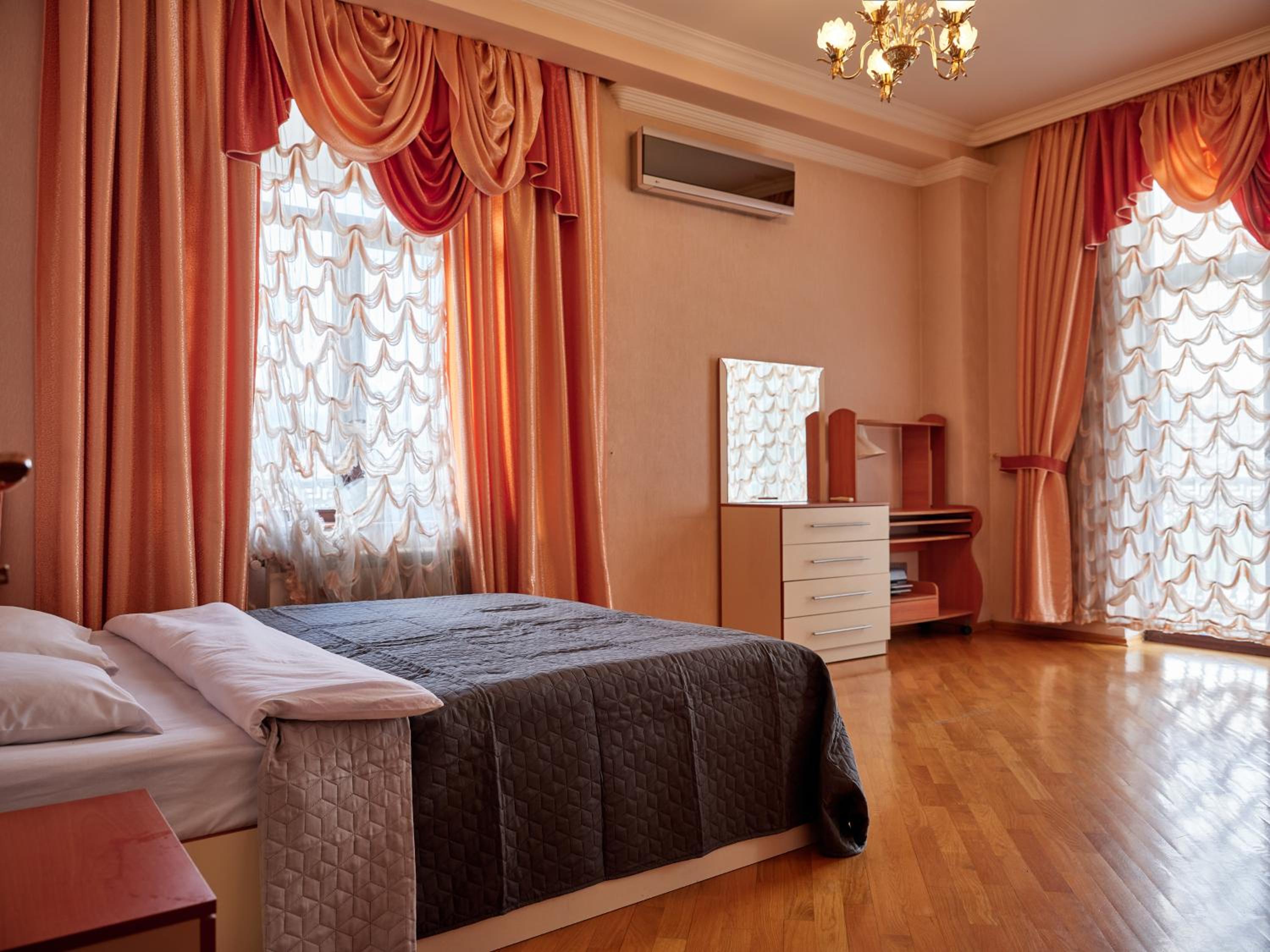 Luxury Central Apartment