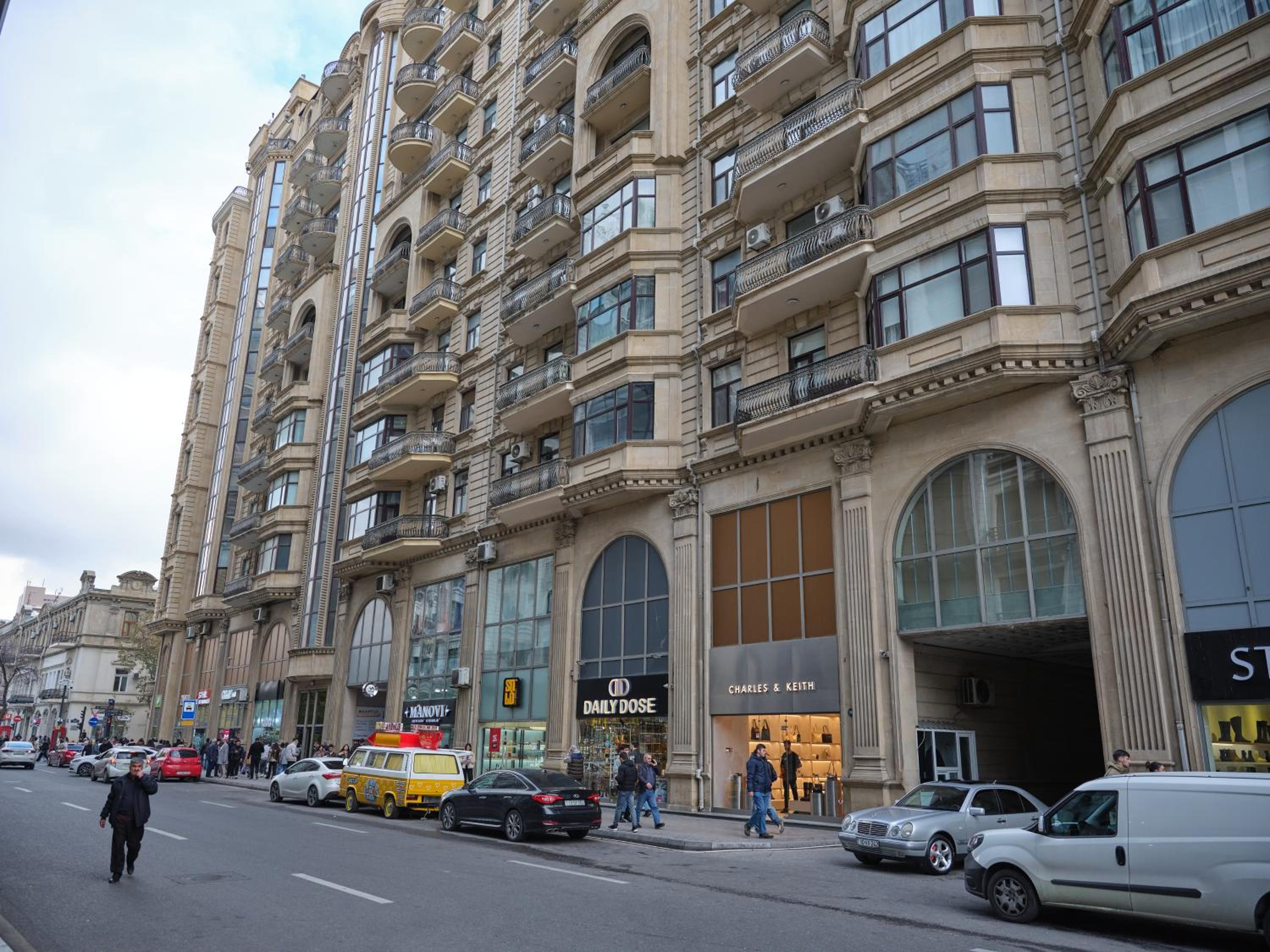 Luxury Central Apartment
